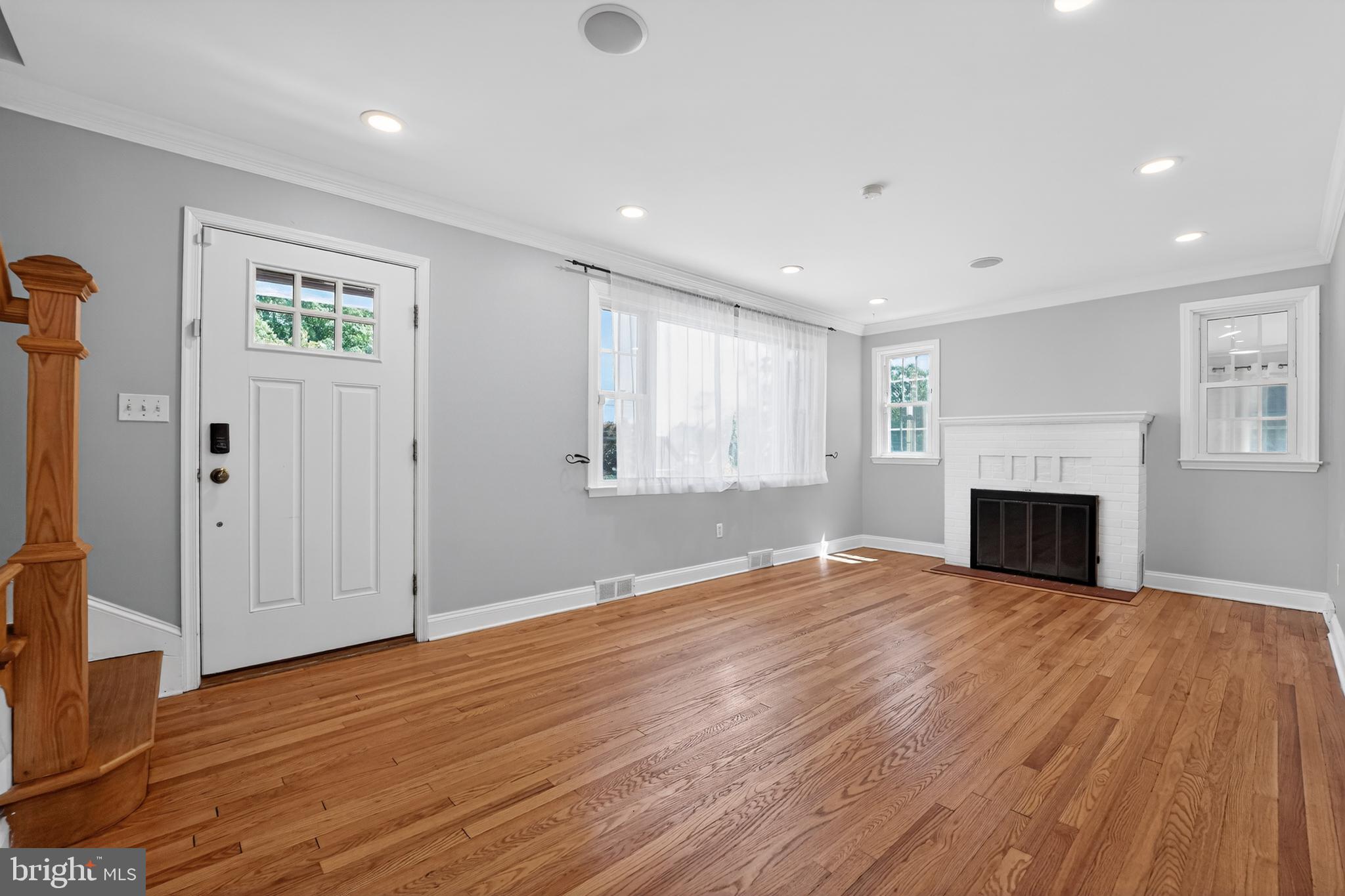 DARNALL MANOR - Residential