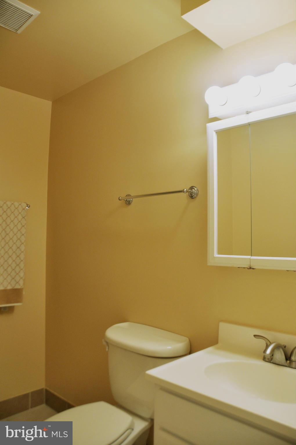 COUNTRYSIDE - Residential