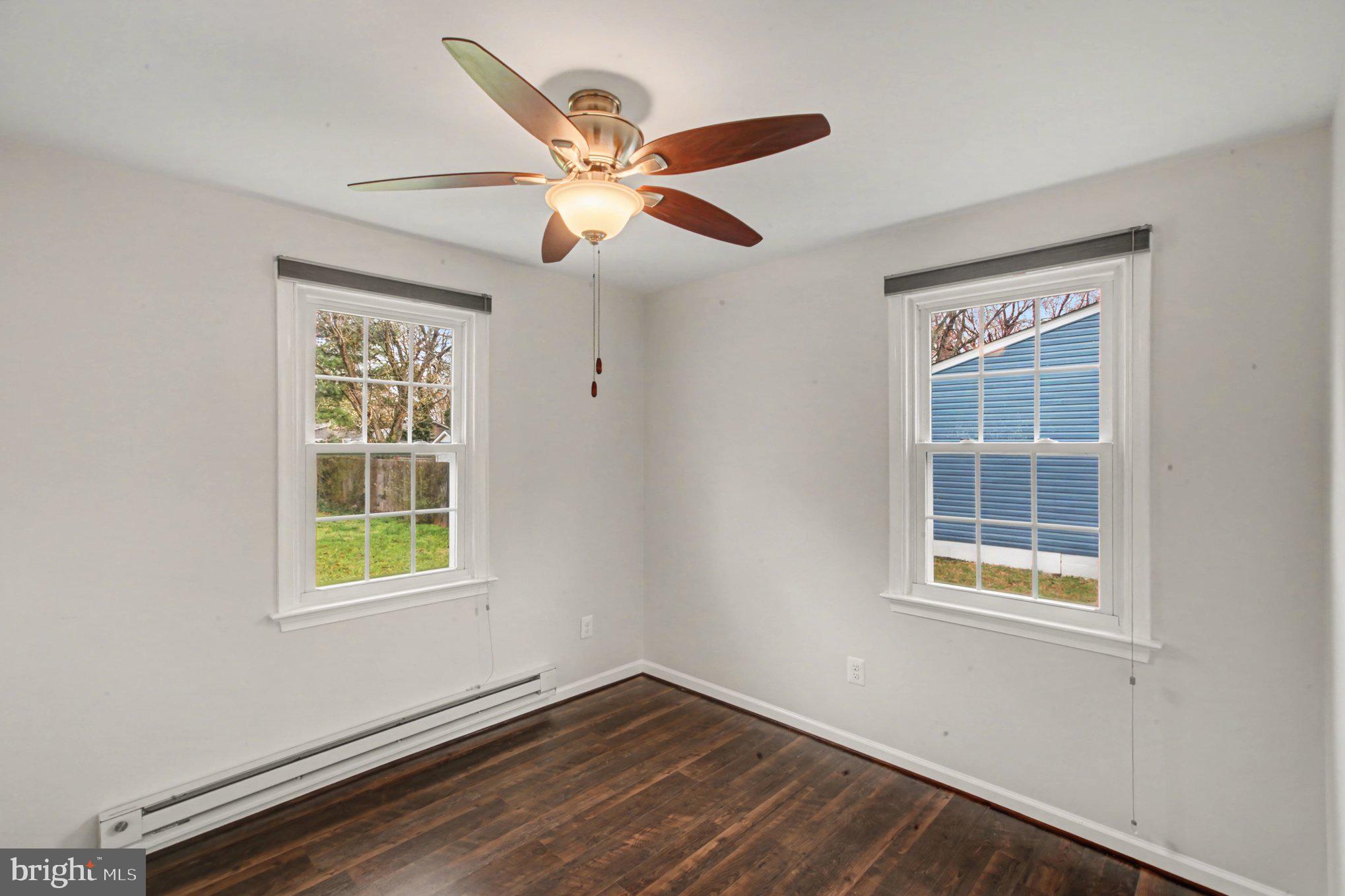 BLUFF POINT - Residential