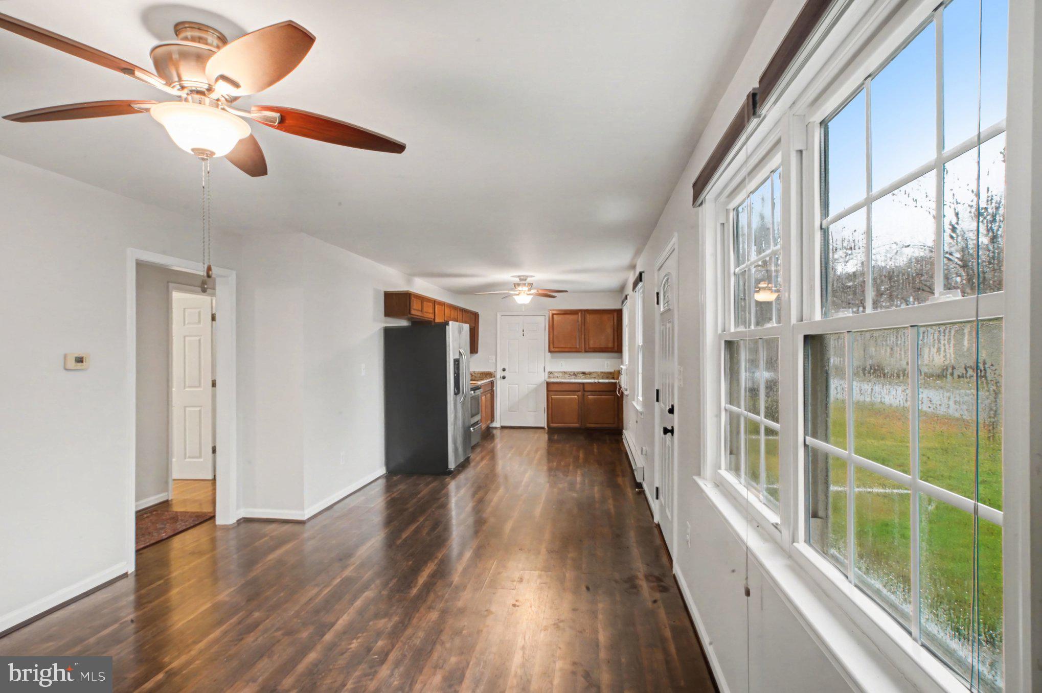 BLUFF POINT - Residential