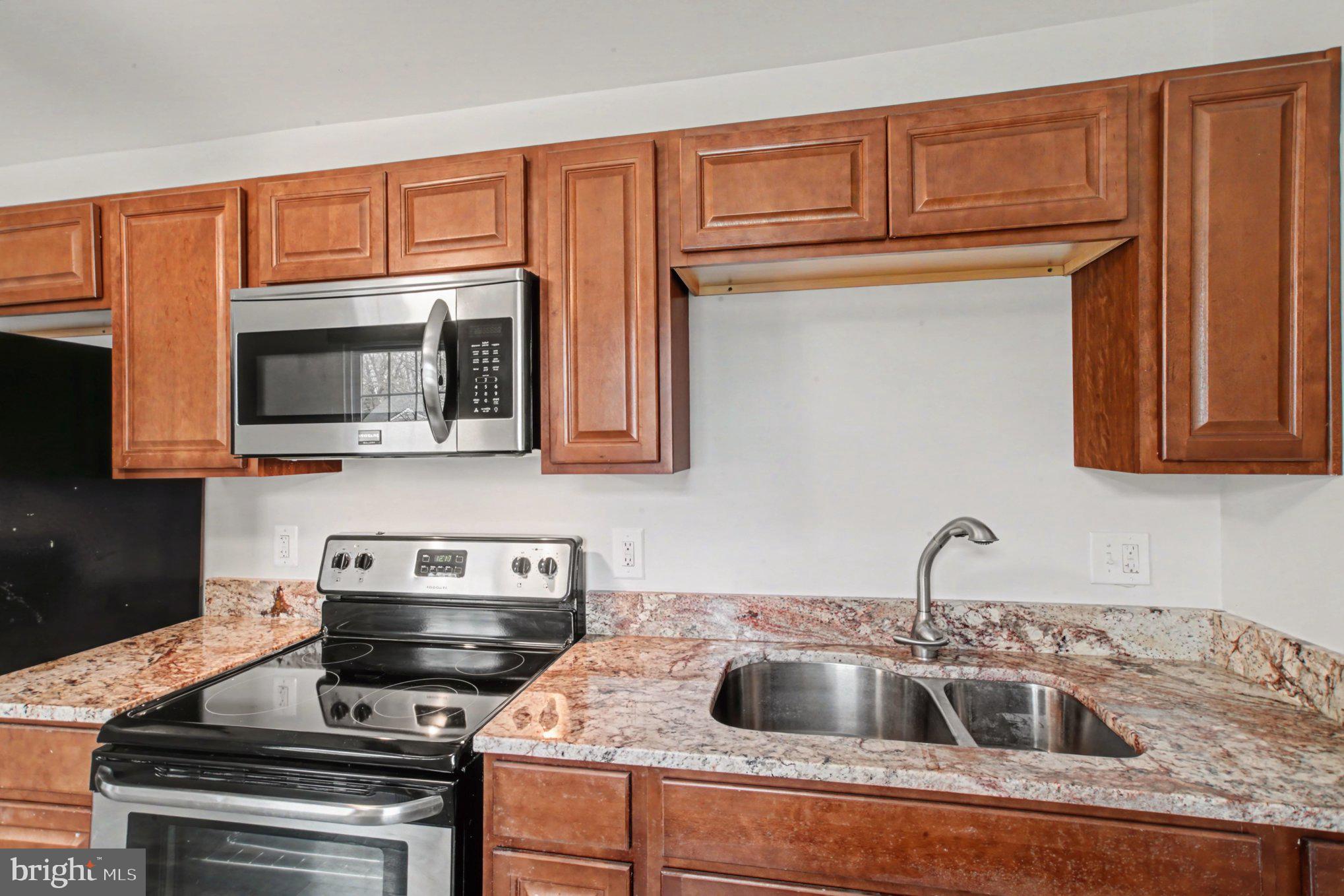 BLUFF POINT - Residential