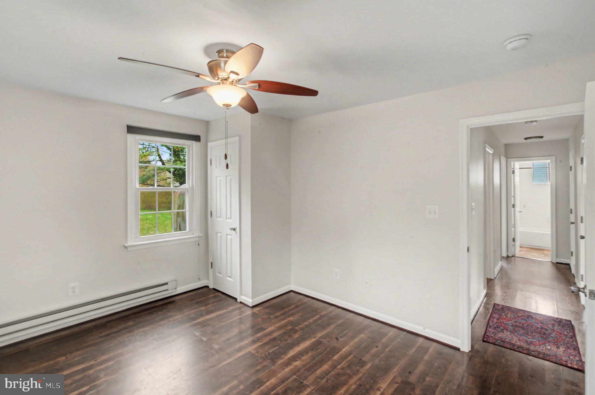 BLUFF POINT - Residential