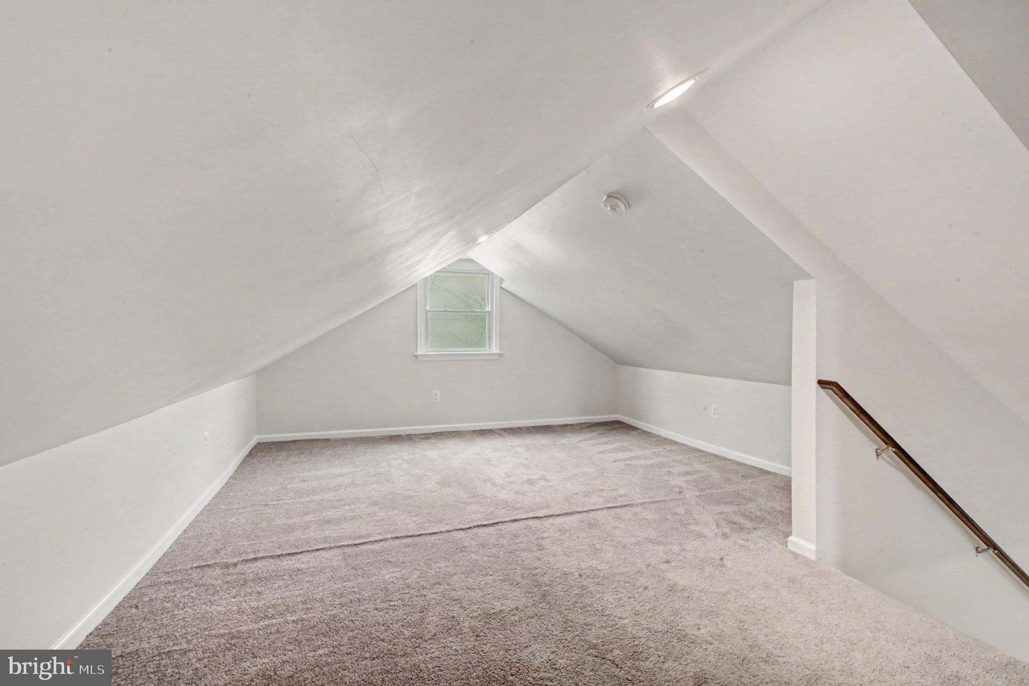 BLUFF POINT - Residential