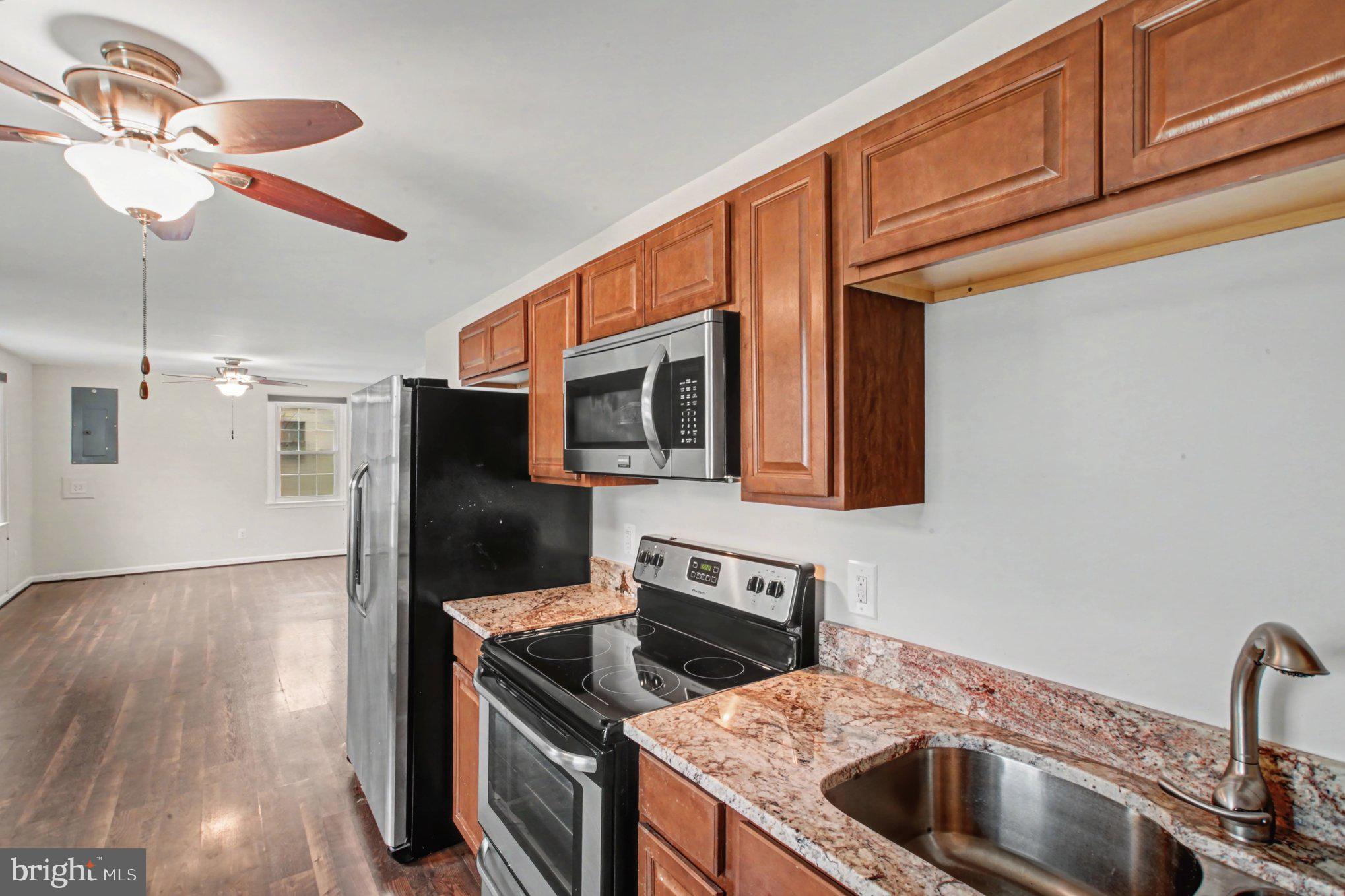 BLUFF POINT - Residential