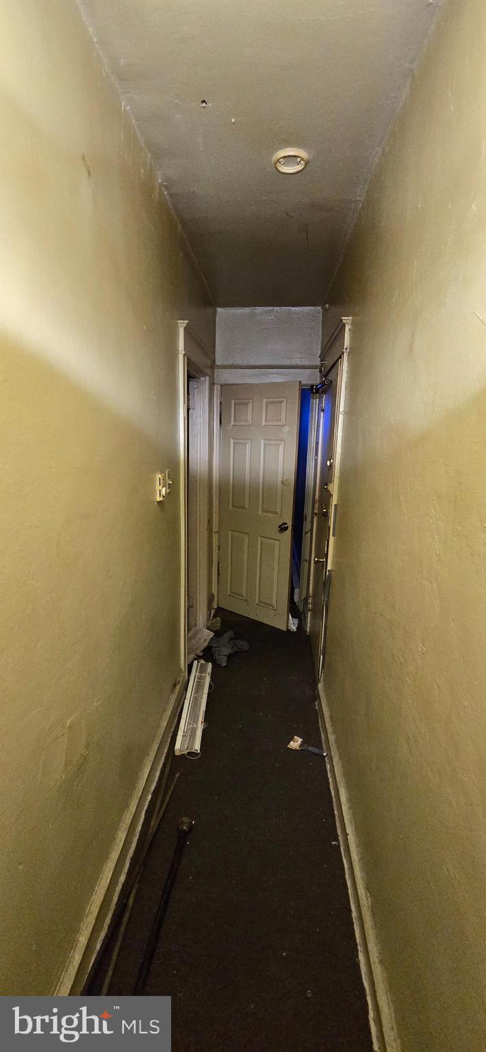 LOGAN - Commercial Sale