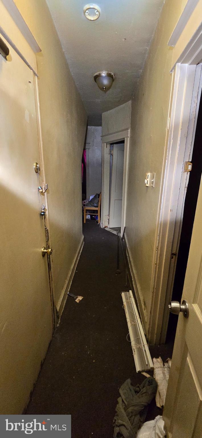 LOGAN - Commercial Sale