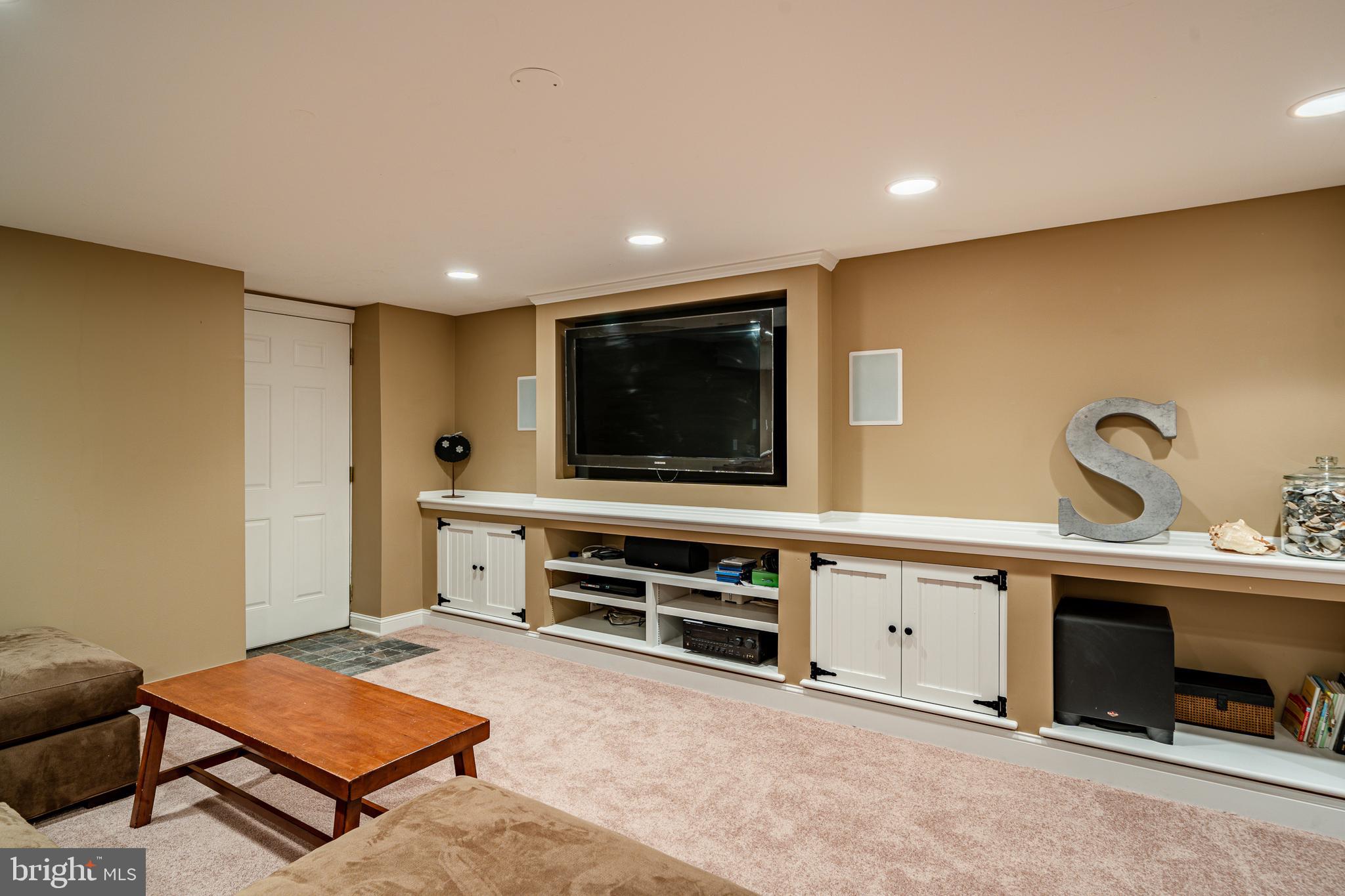 HERON HILL - Residential