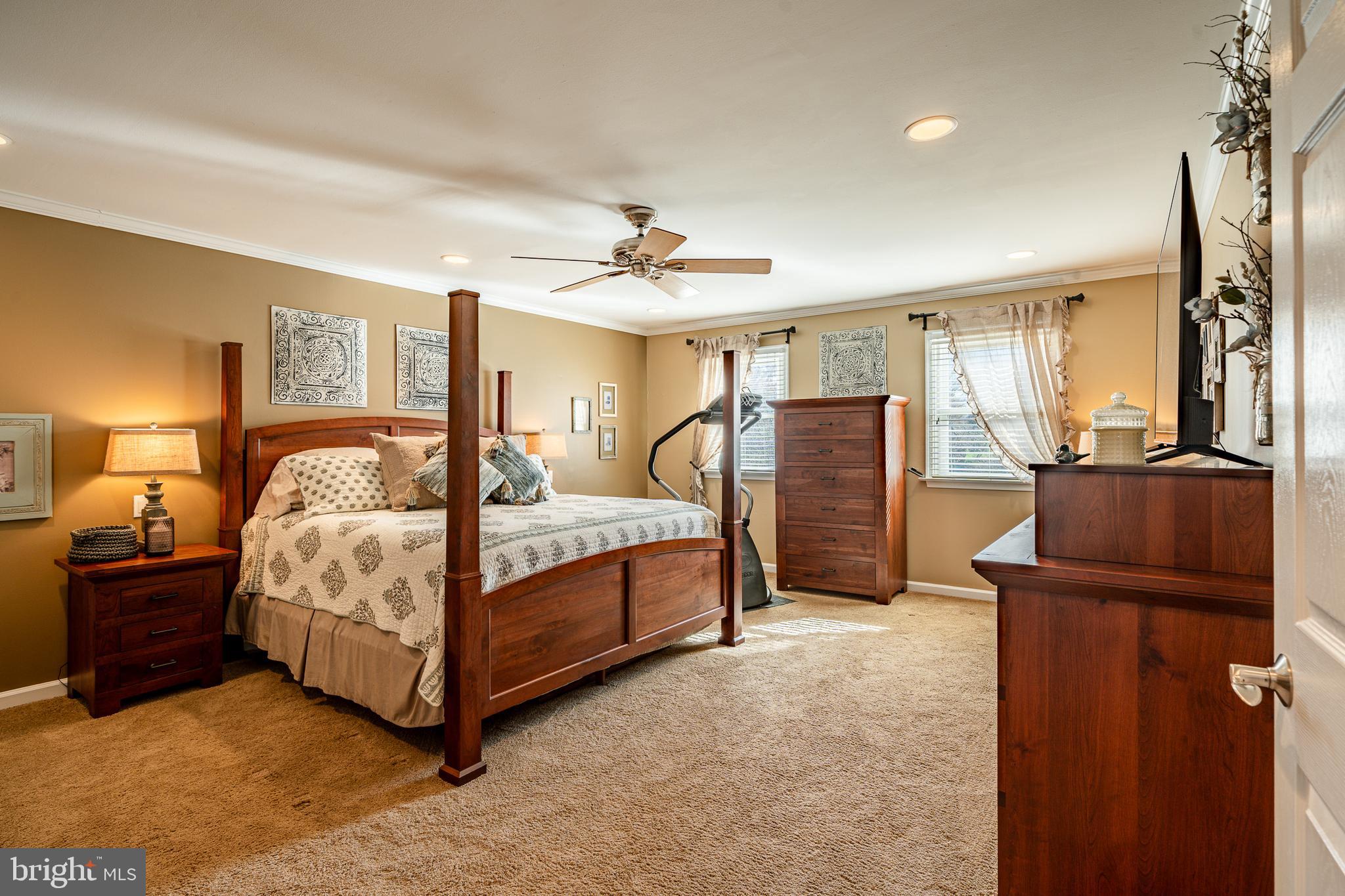 HERON HILL - Residential