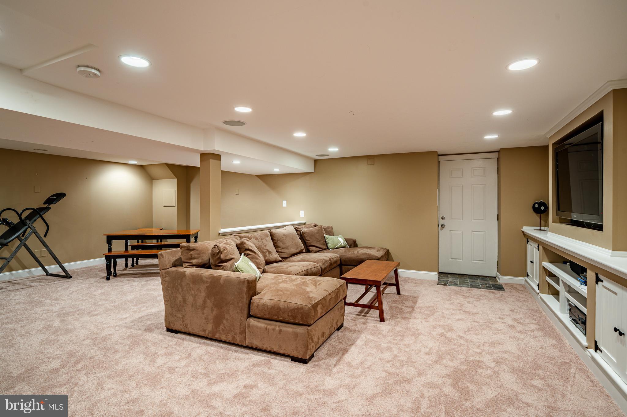 HERON HILL - Residential