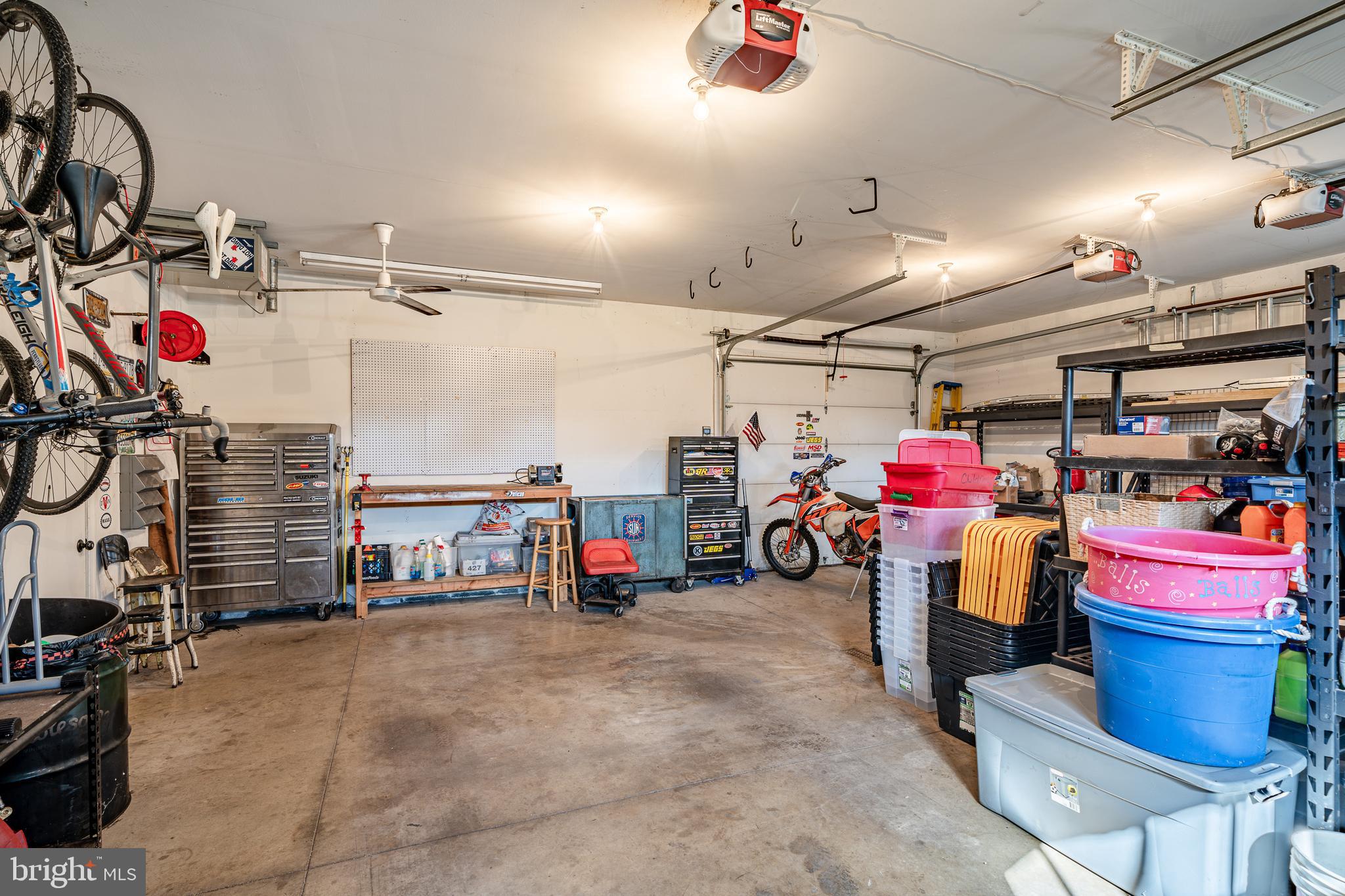 HERON HILL - Residential