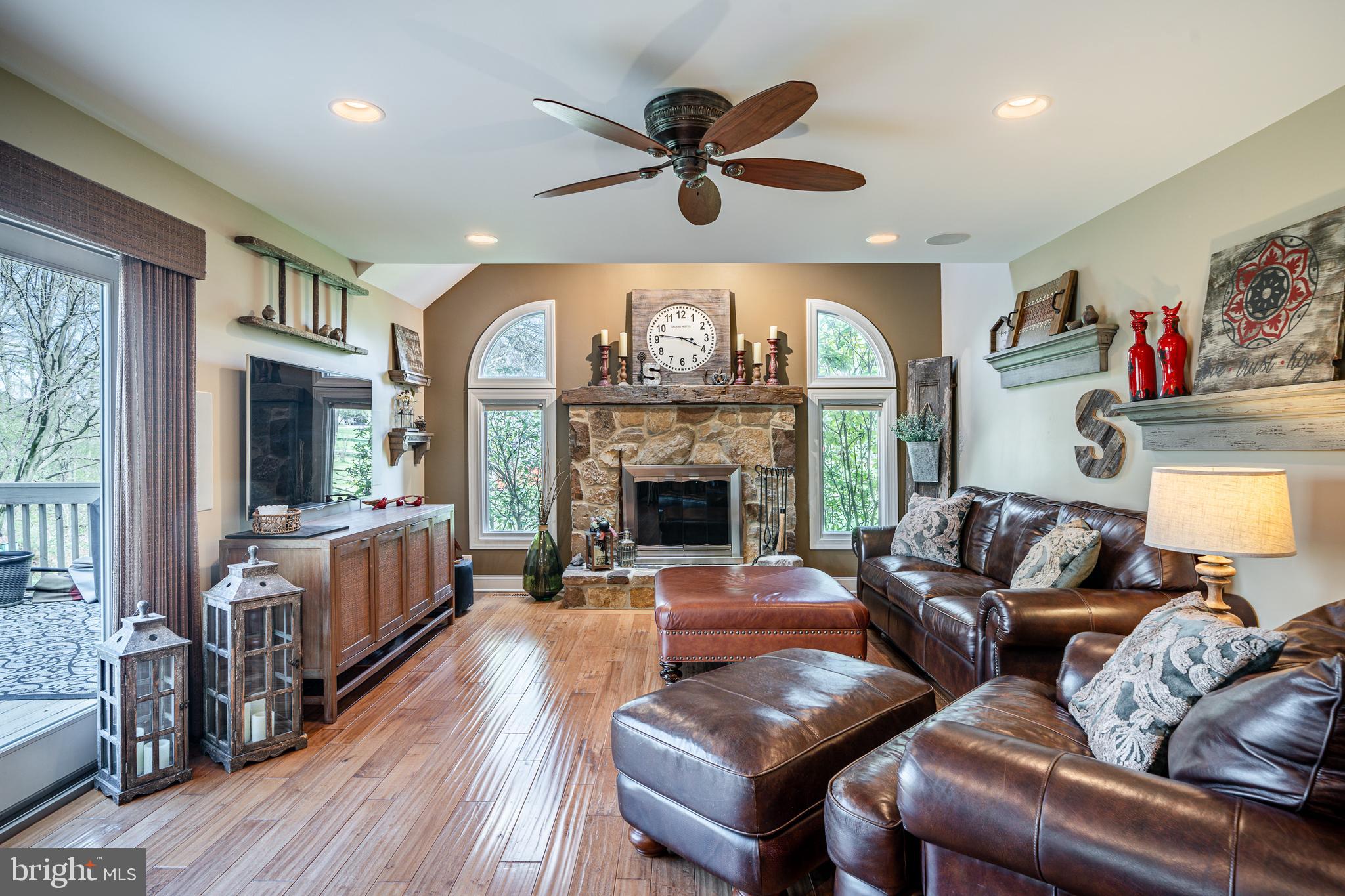 HERON HILL - Residential