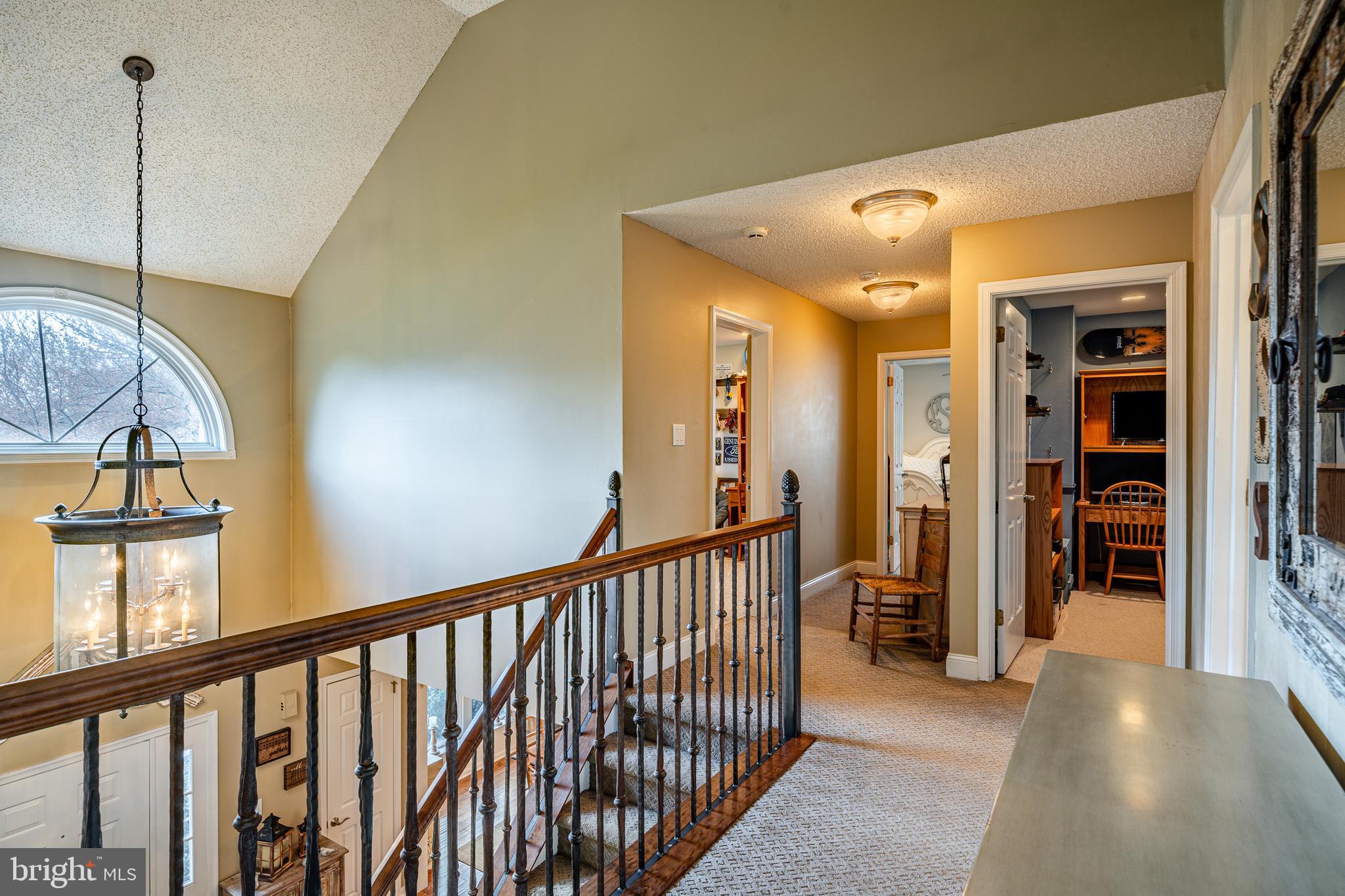 HERON HILL - Residential