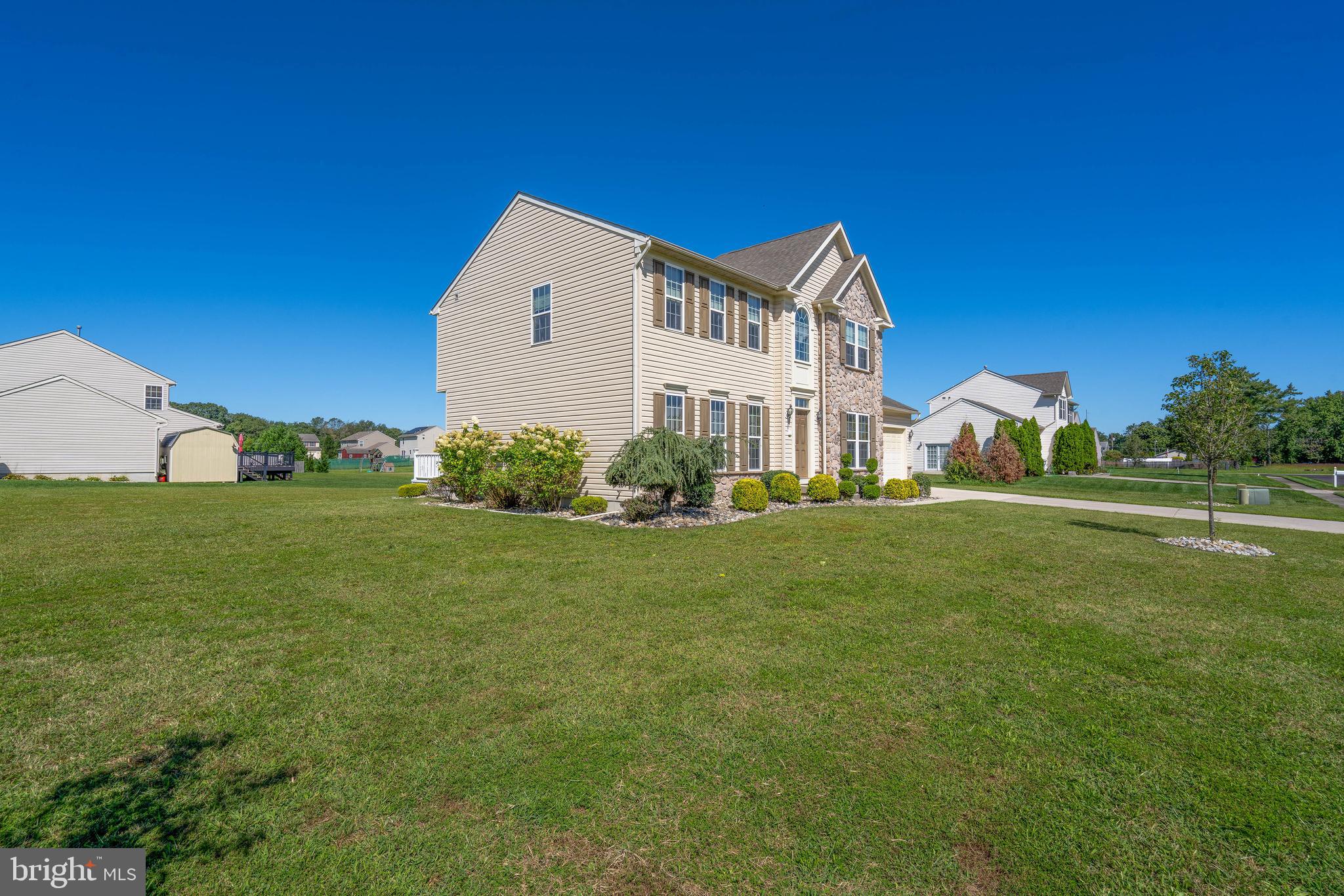 2558 SIMONELLI DRIVE