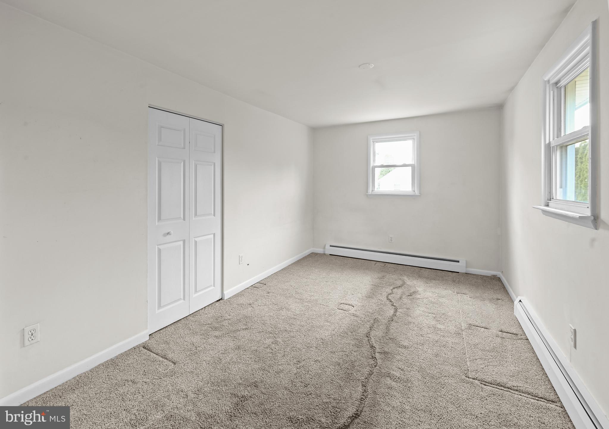 SPEEDWAY - Residential Income