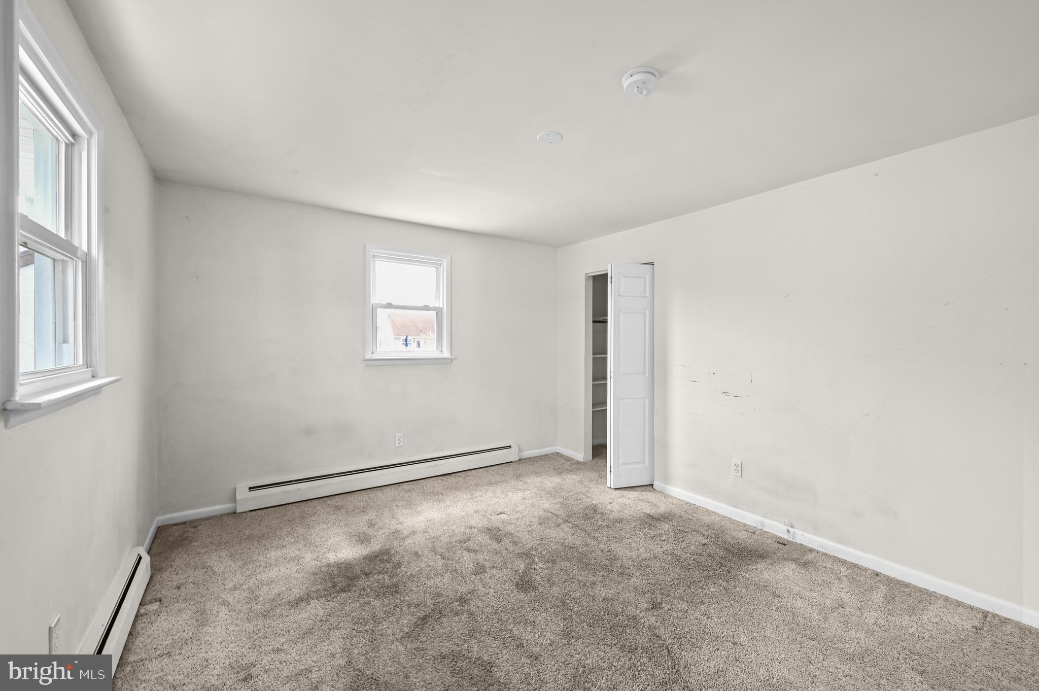 SPEEDWAY - Residential Income