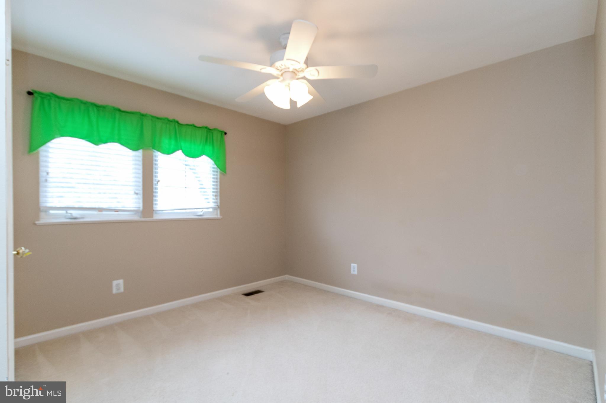 GREENHILL CROSSING - Residential