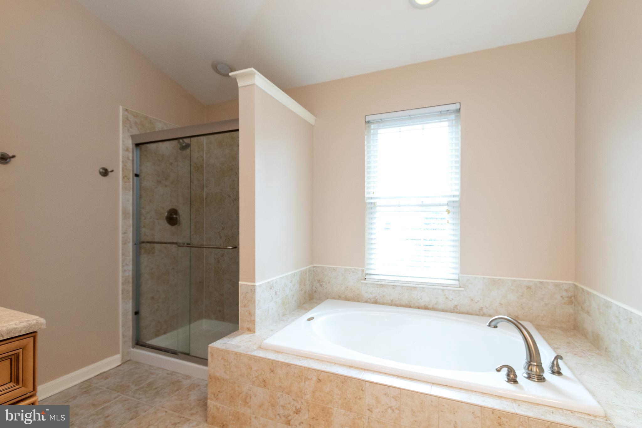 GREENHILL CROSSING - Residential