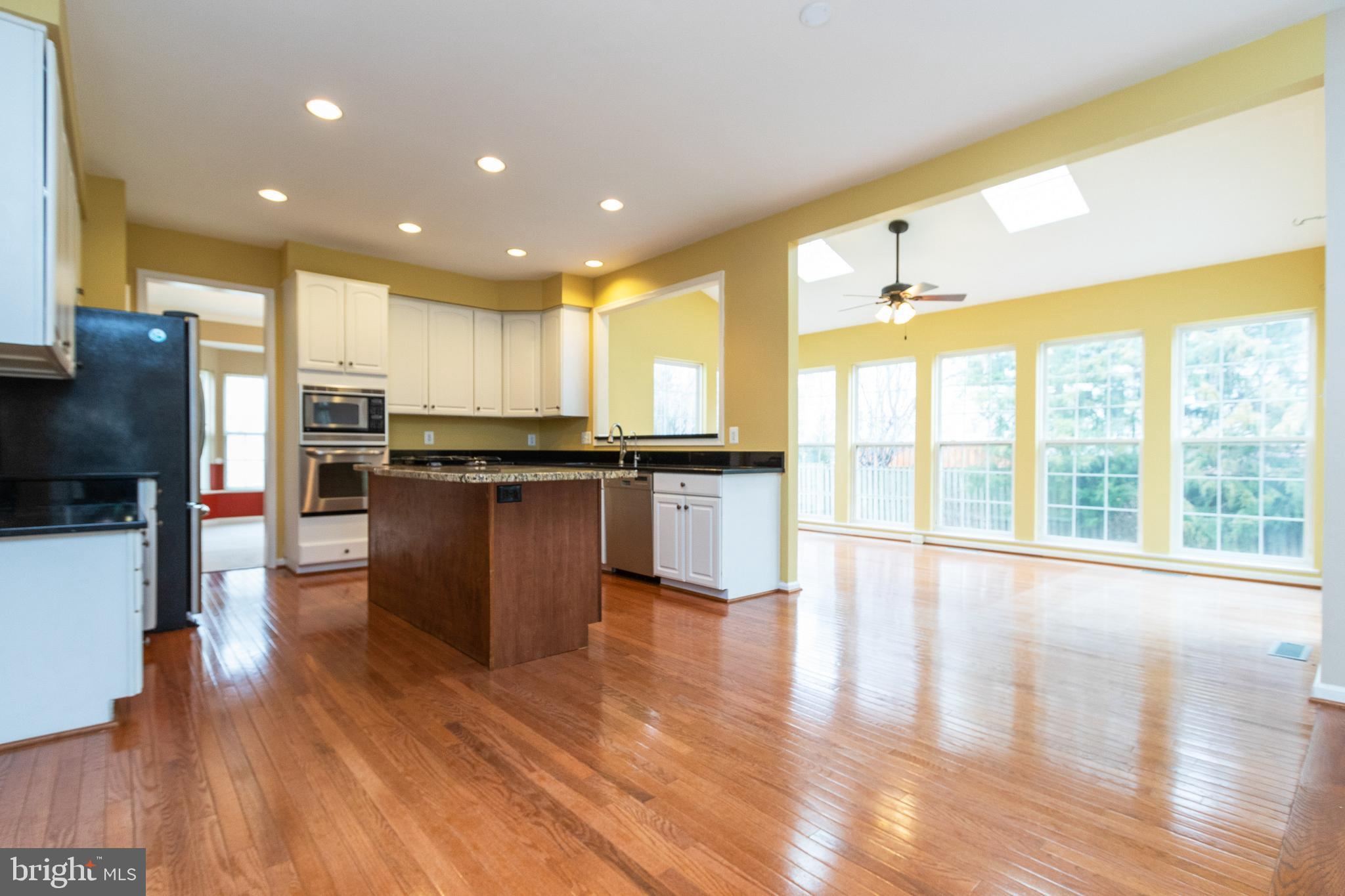 GREENHILL CROSSING - Residential