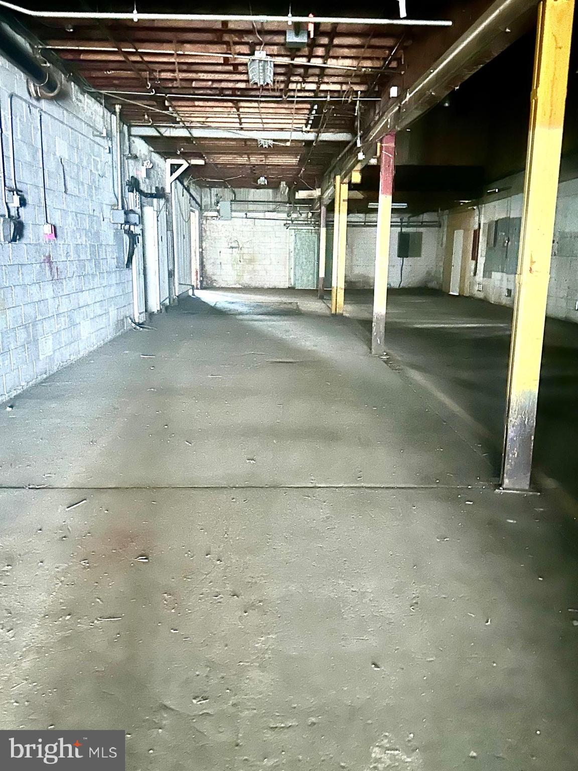 315-329 E 2ND STREET C & D