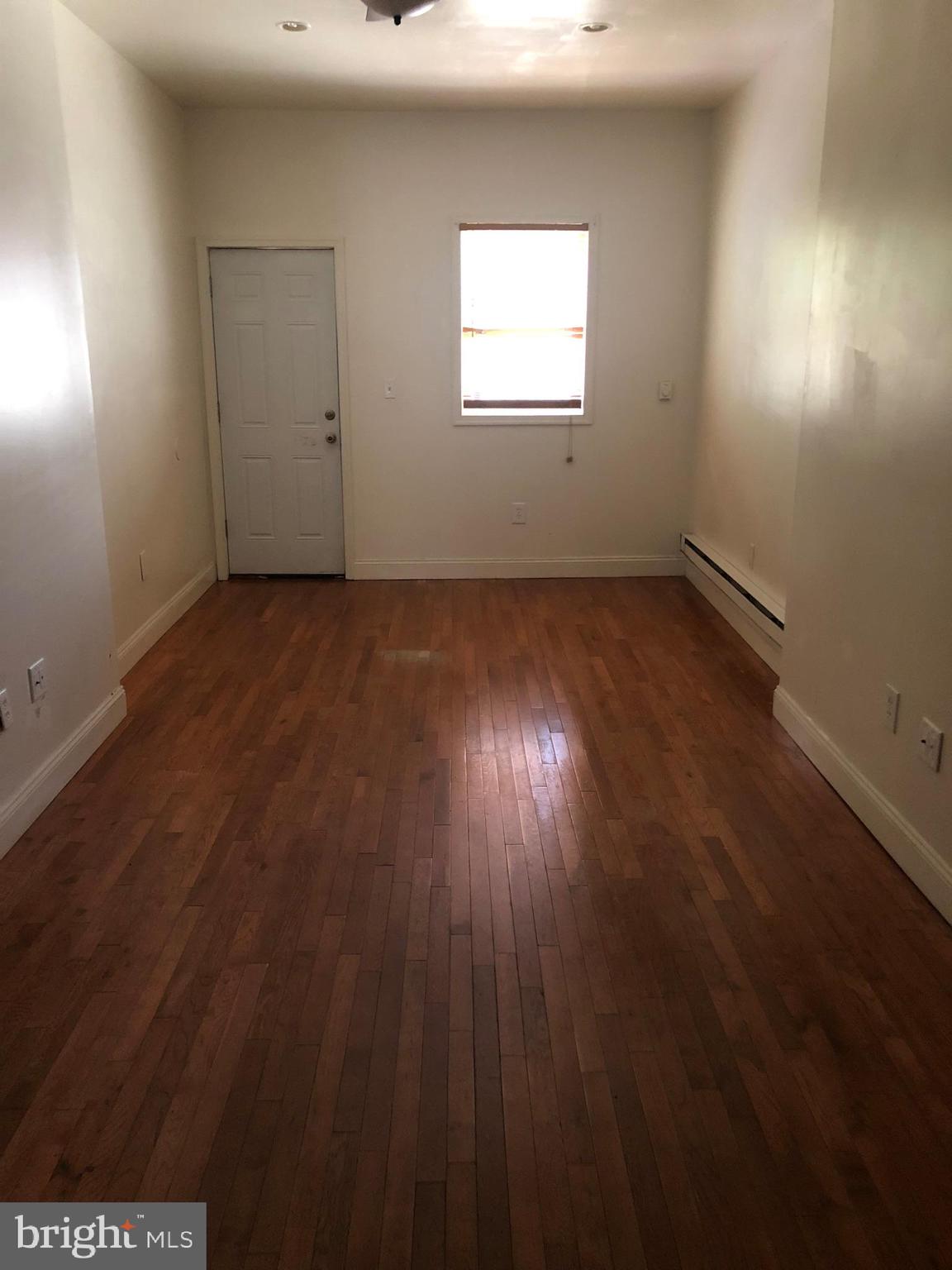 POINT BREEZE - Residential Lease