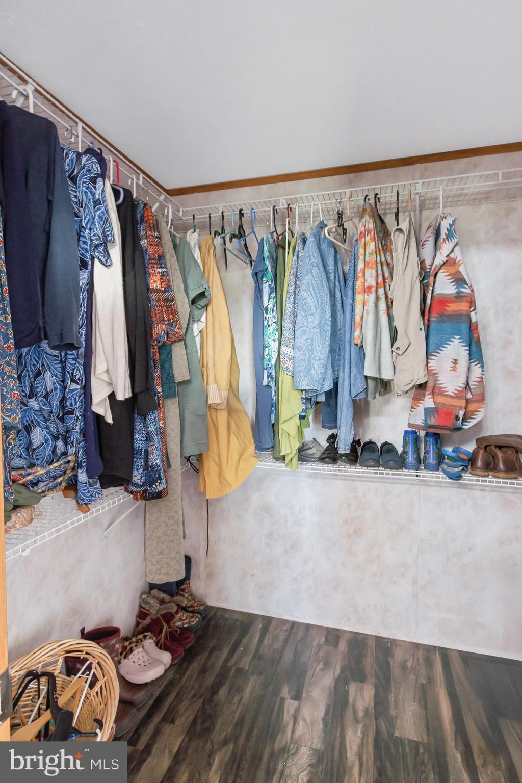 MILL CREEK ESTATES - Residential