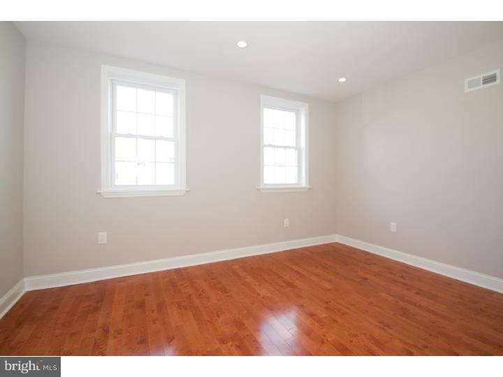 PASSYUNK SQUARE - Residential