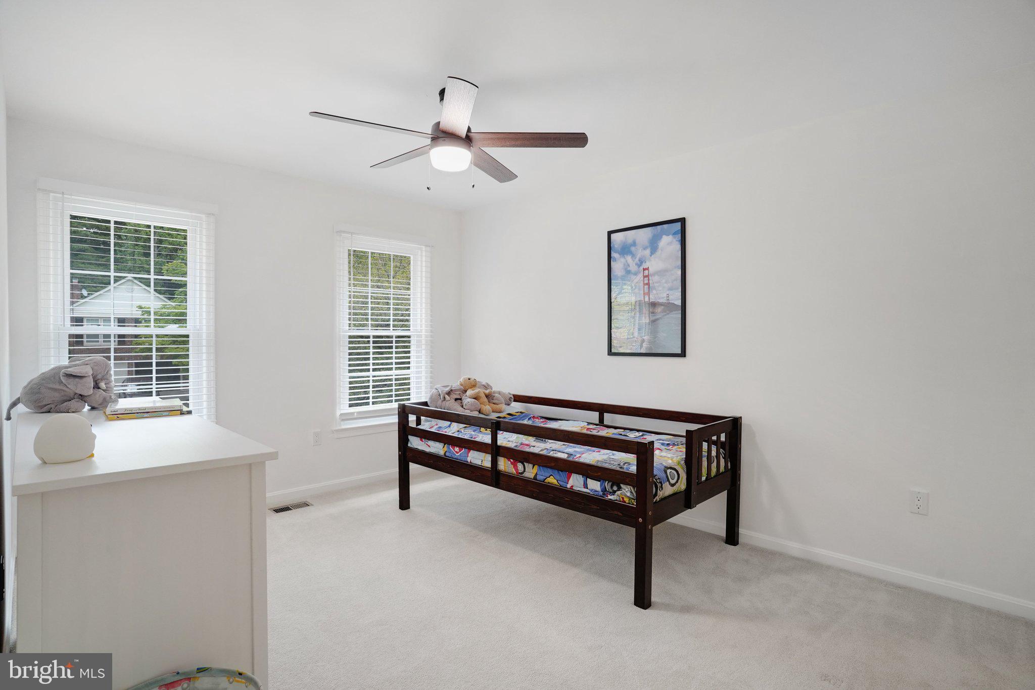 LAKEWOOD HILLS - Residential