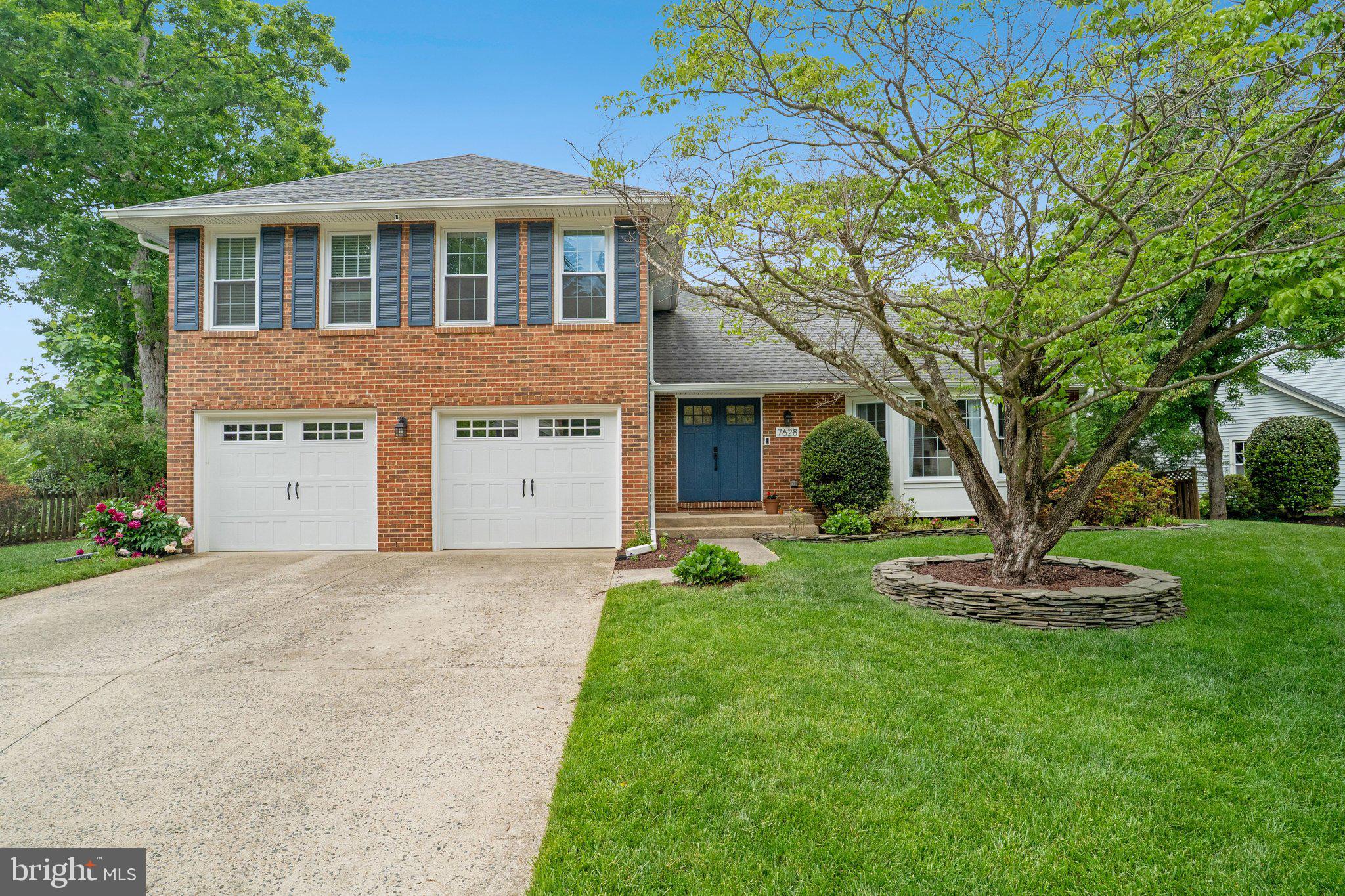 LAKEWOOD HILLS - Residential