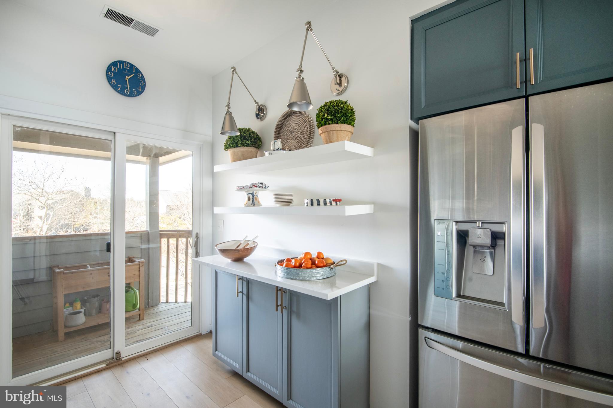 CHESAPEAKE HARBOUR - Residential