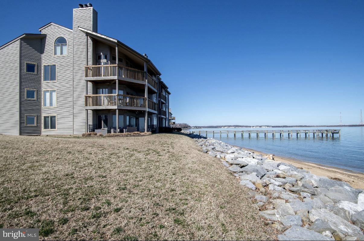 2131 BEACH VILLAGE COURT 202