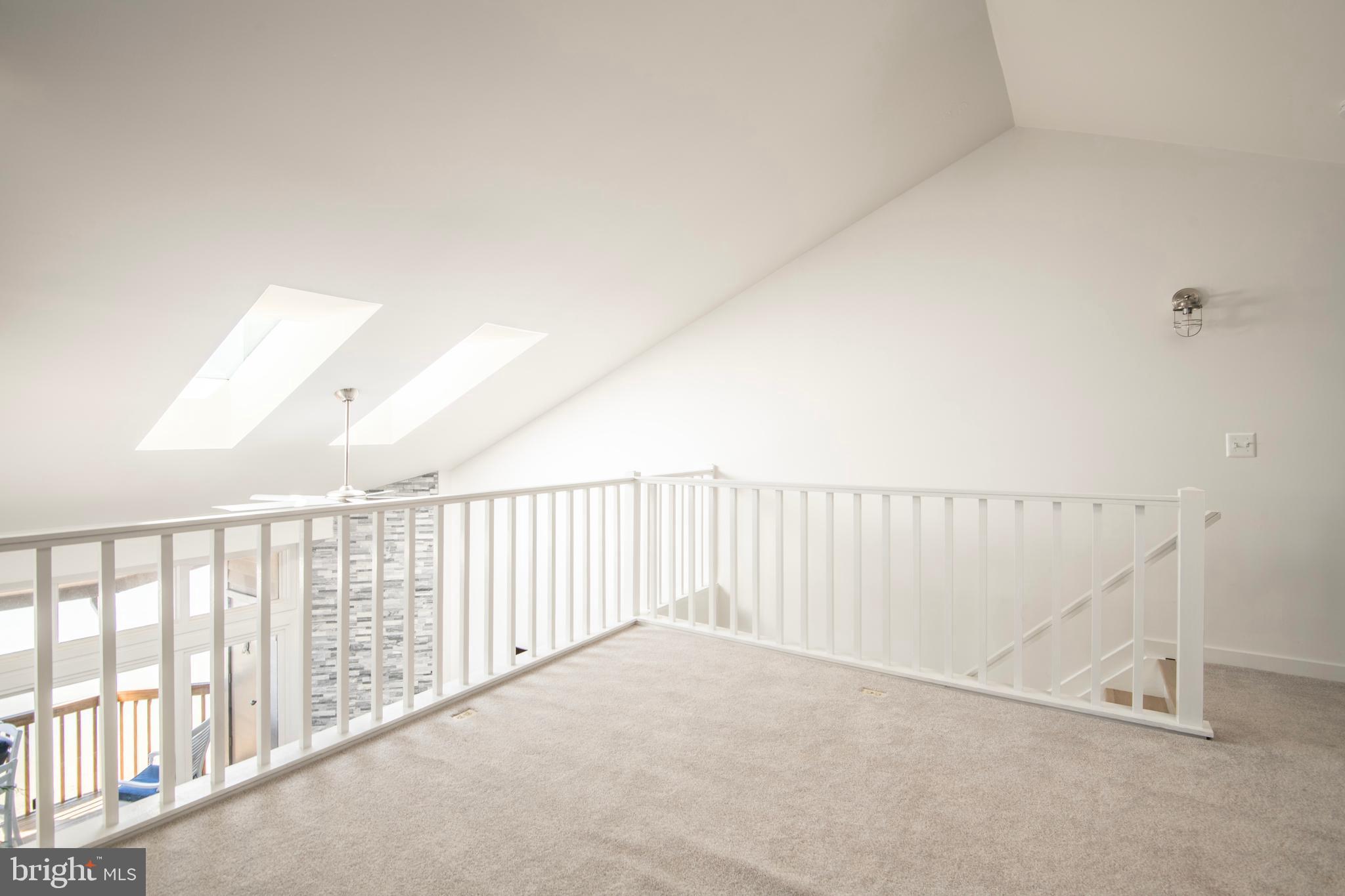 CHESAPEAKE HARBOUR - Residential