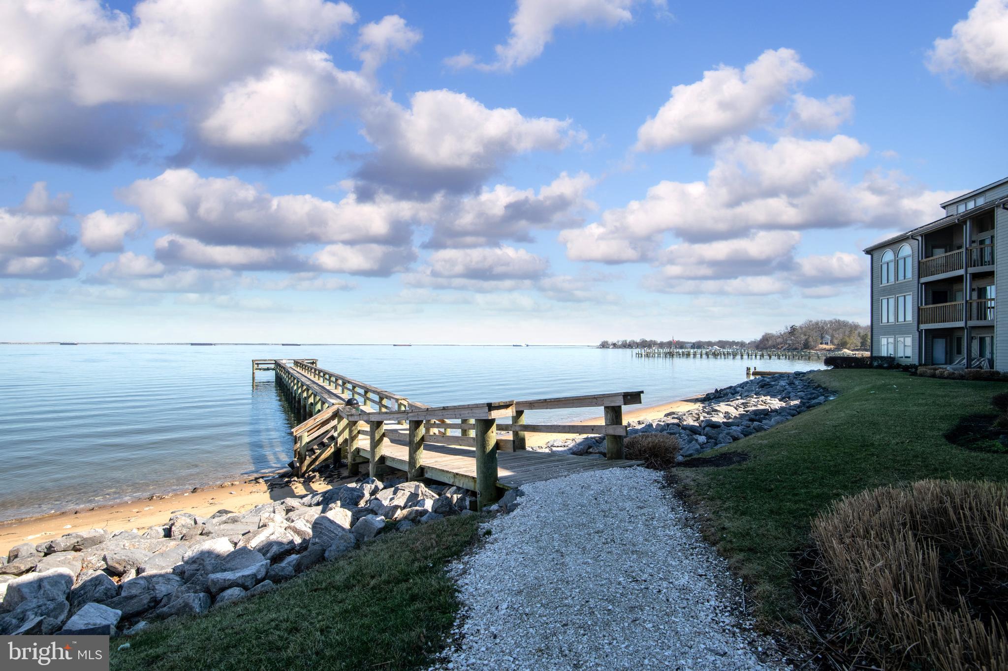 CHESAPEAKE HARBOUR - Residential