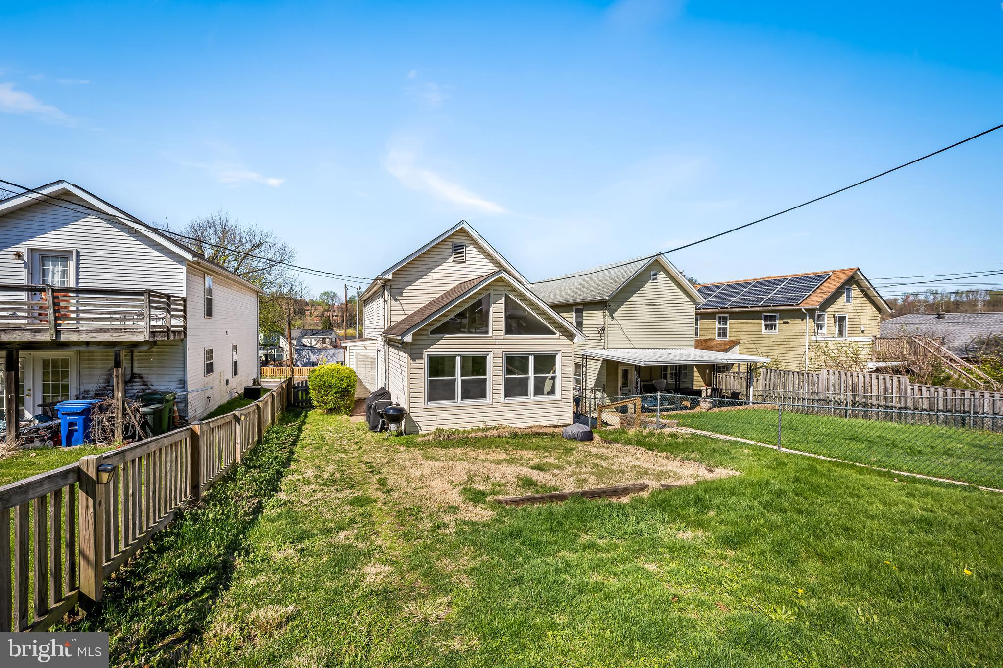 MOUNT WASHINGTON - Residential