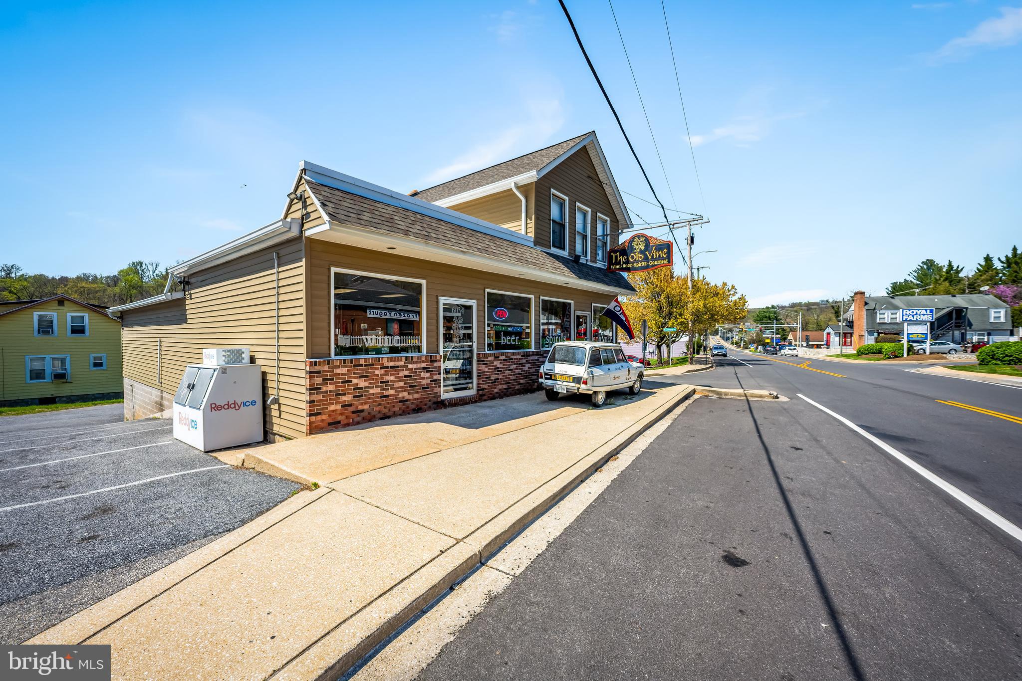 MOUNT WASHINGTON - Residential