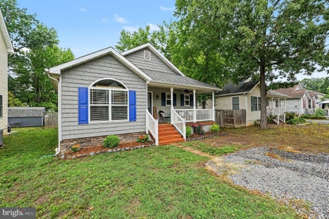 Tiny photo for 243 5th St, COLONIAL BEACH, VA 22443 (MLS # VAWE2011366)