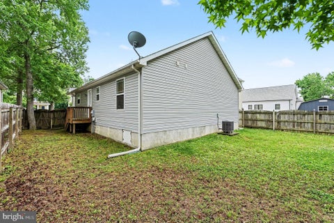 Tiny photo for 243 5th St, COLONIAL BEACH, VA 22443 (MLS # VAWE2011366)