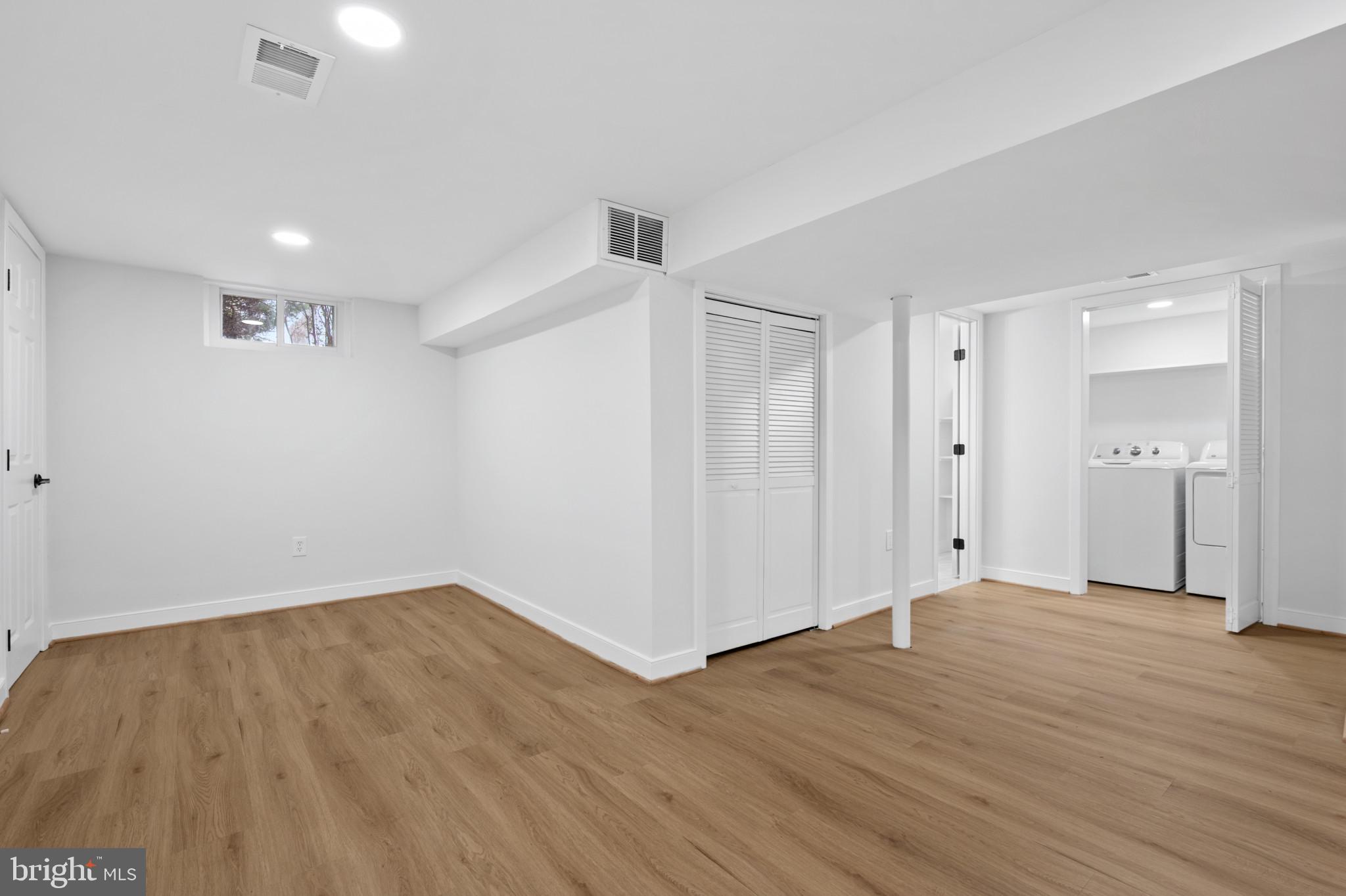 RANDOLPH HILLS - Residential Lease