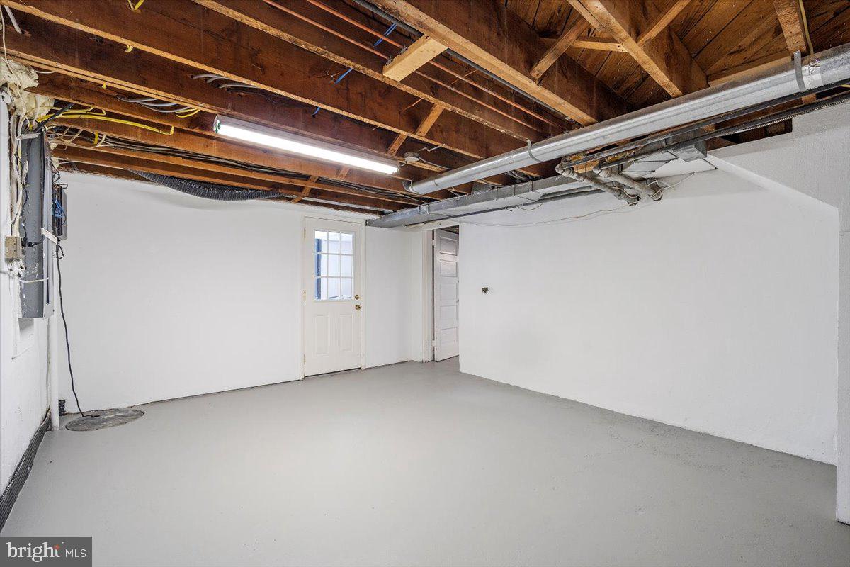 CHEVY CHASE - Residential