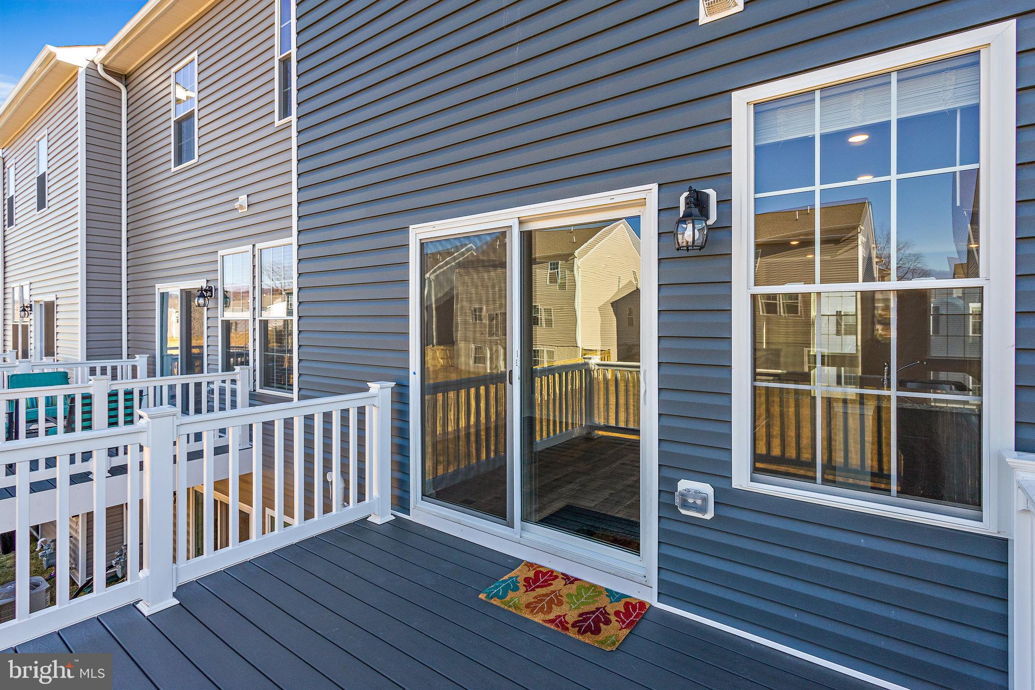 TUSCARORA CREEK - Residential Lease