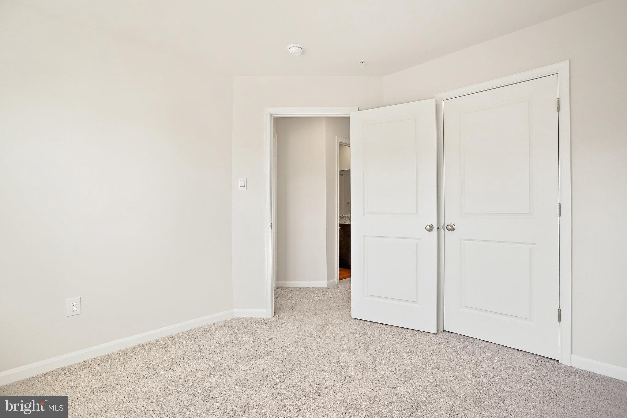 TUSCARORA CREEK - Residential Lease