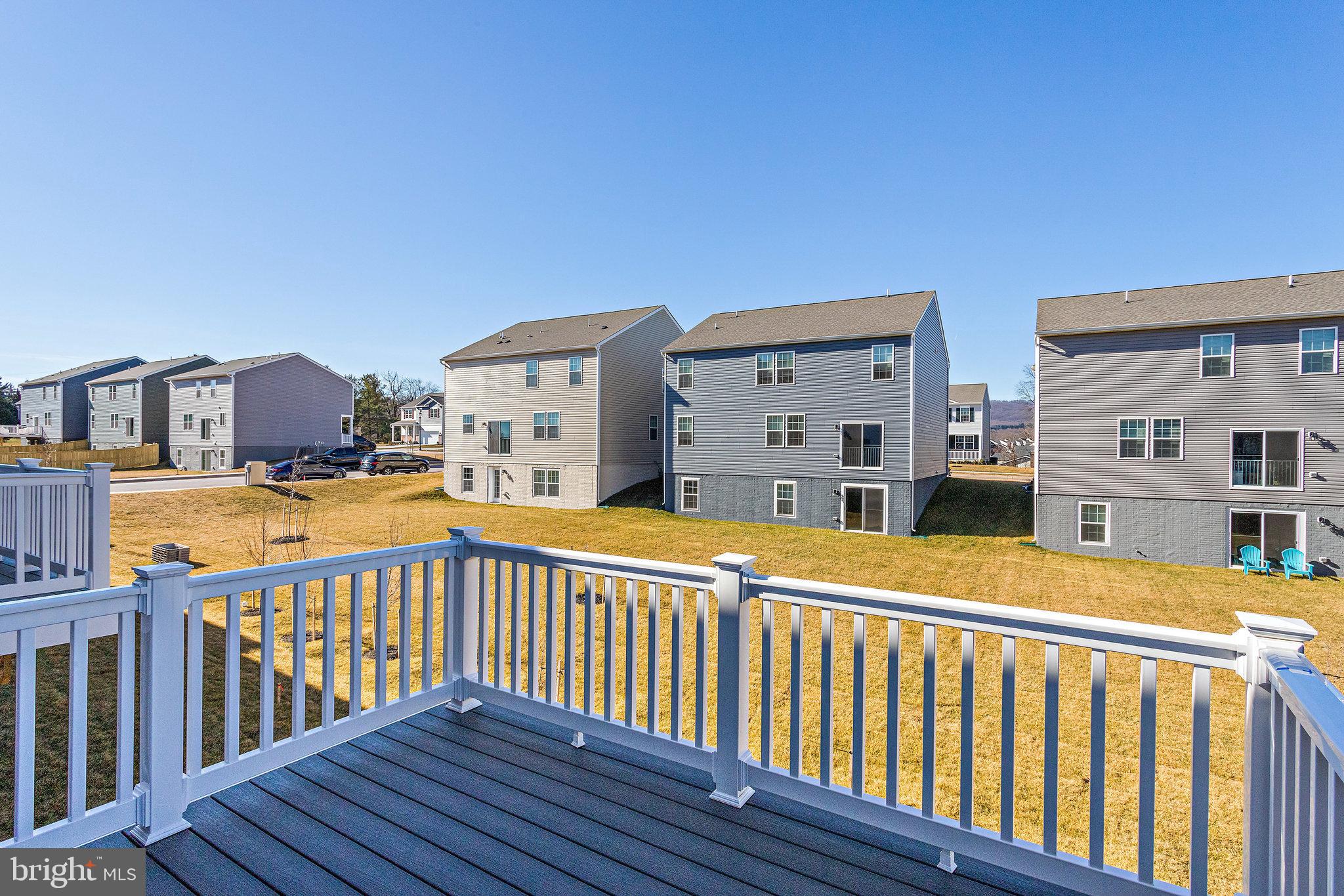 TUSCARORA CREEK - Residential Lease