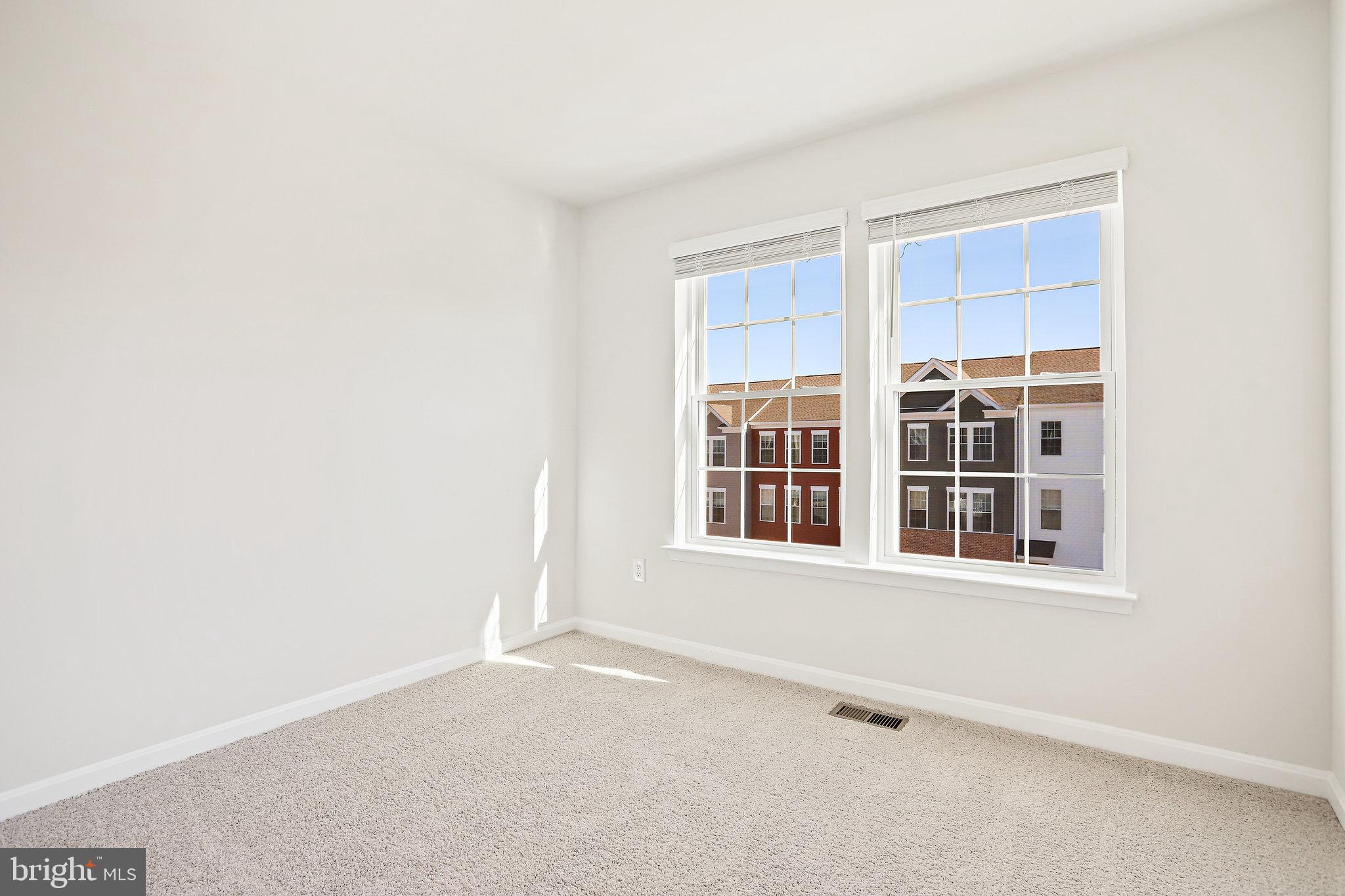 TUSCARORA CREEK - Residential Lease