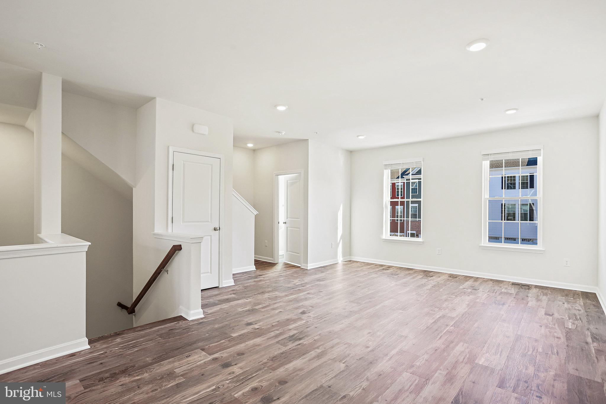 TUSCARORA CREEK - Residential Lease