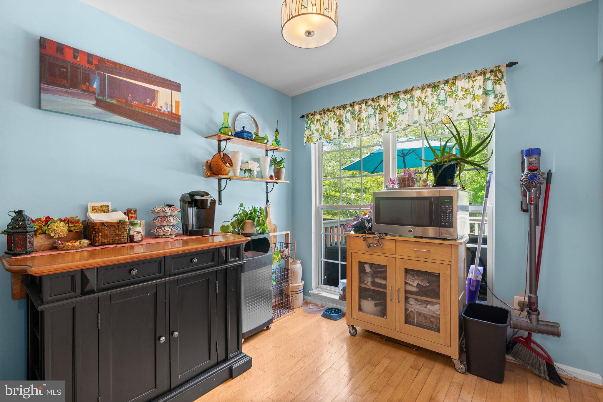 SEVEN OAKS - Residential