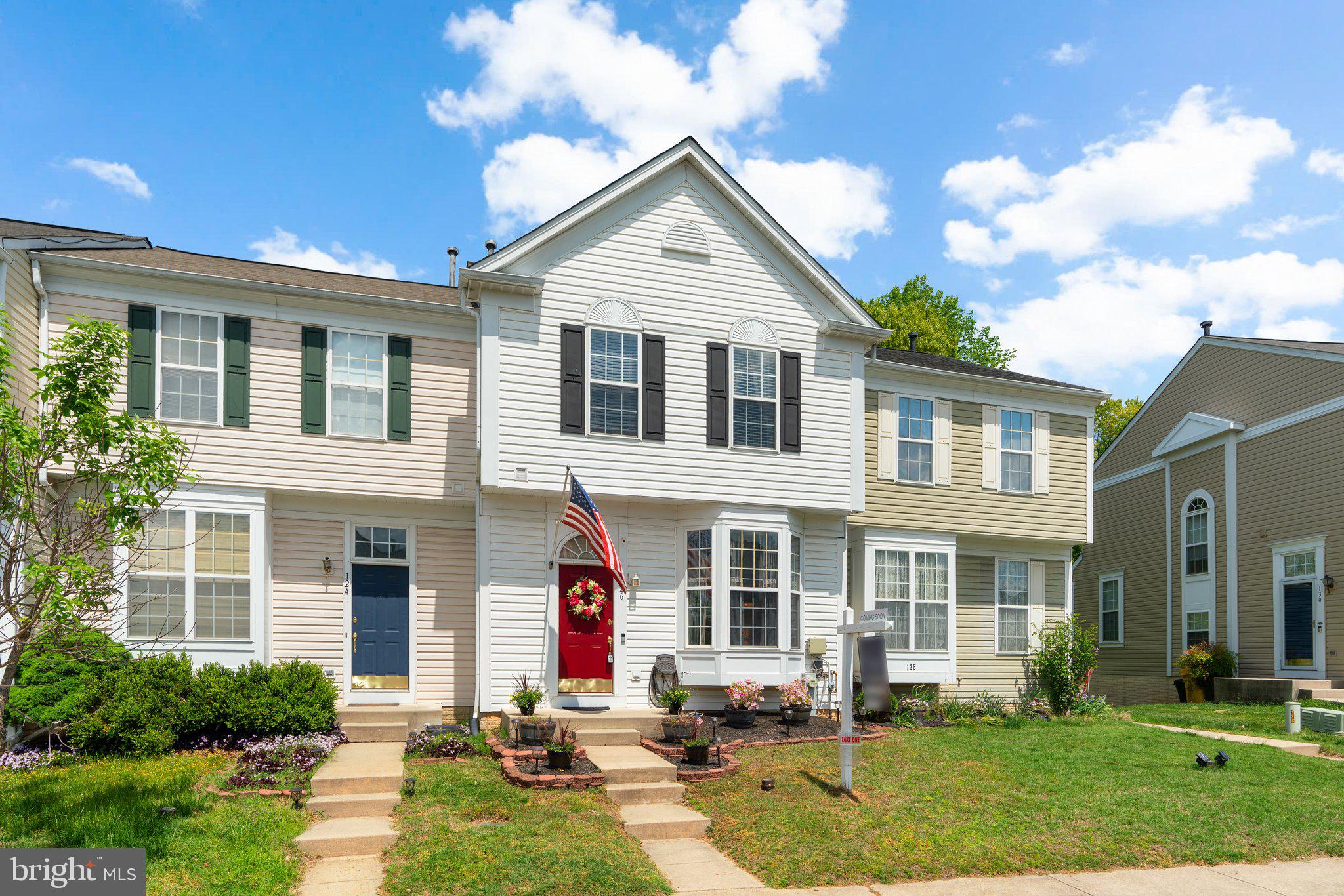 SEVEN OAKS - Residential