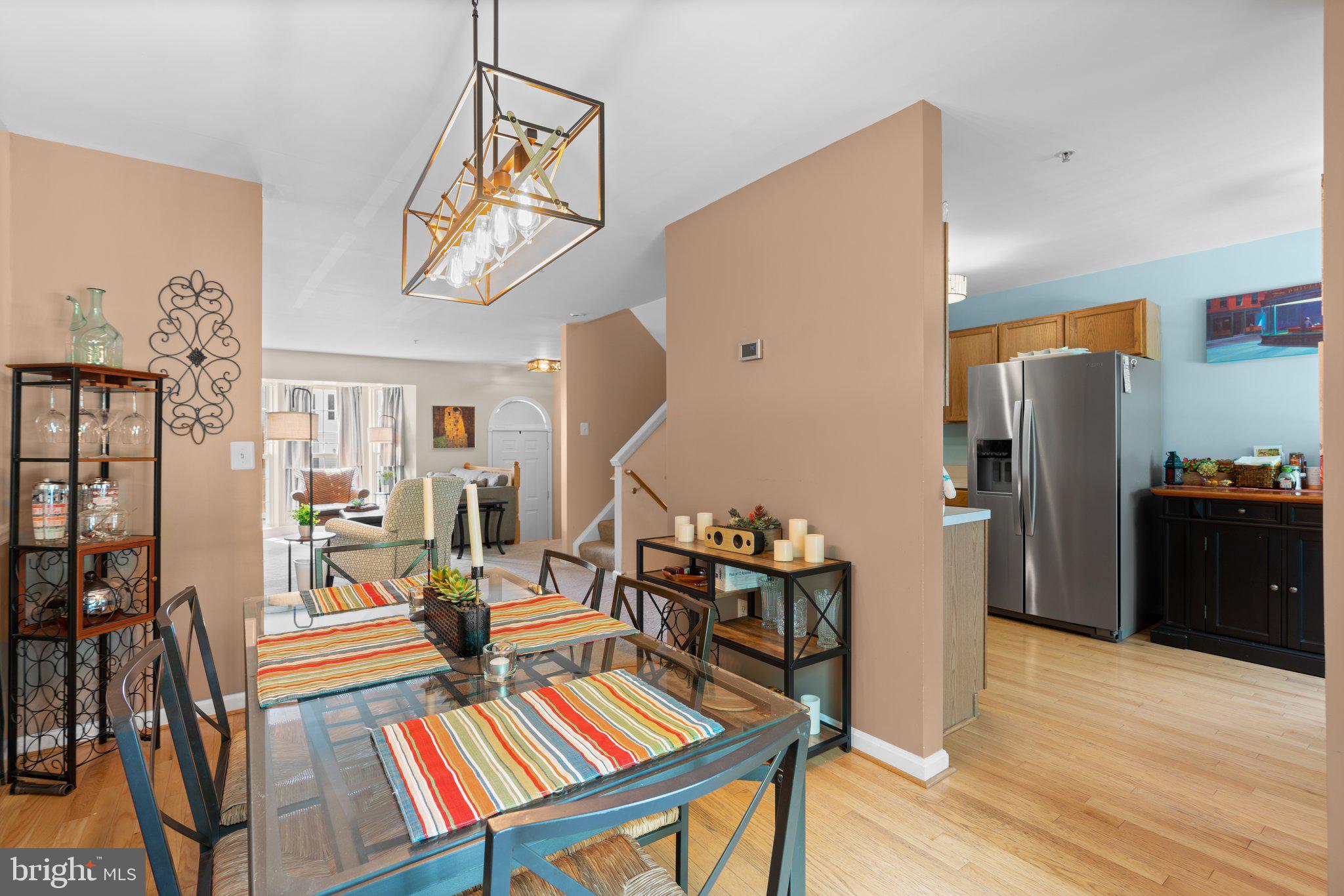 SEVEN OAKS - Residential