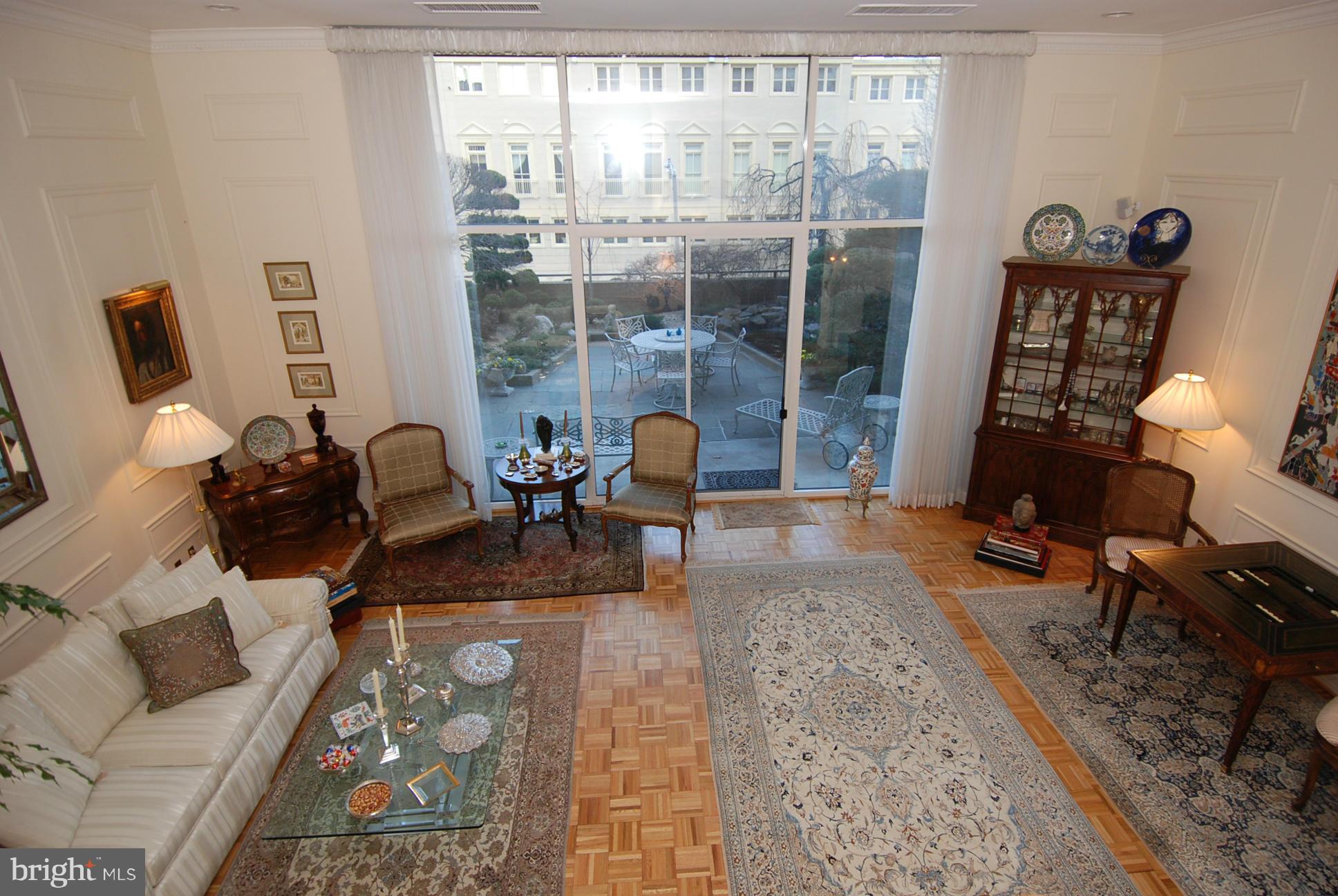 THE WESLIE - Residential Lease