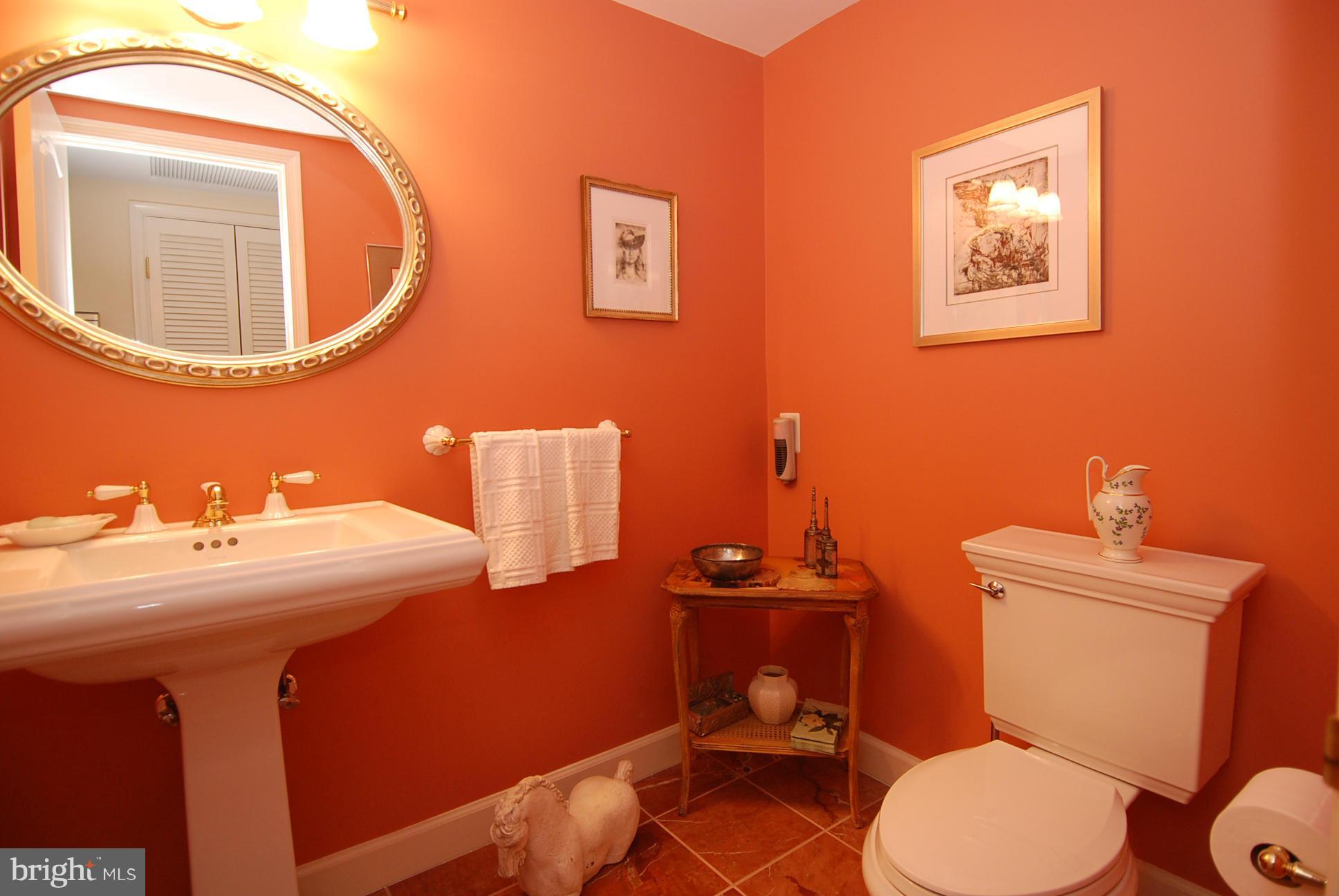 THE WESLIE - Residential Lease