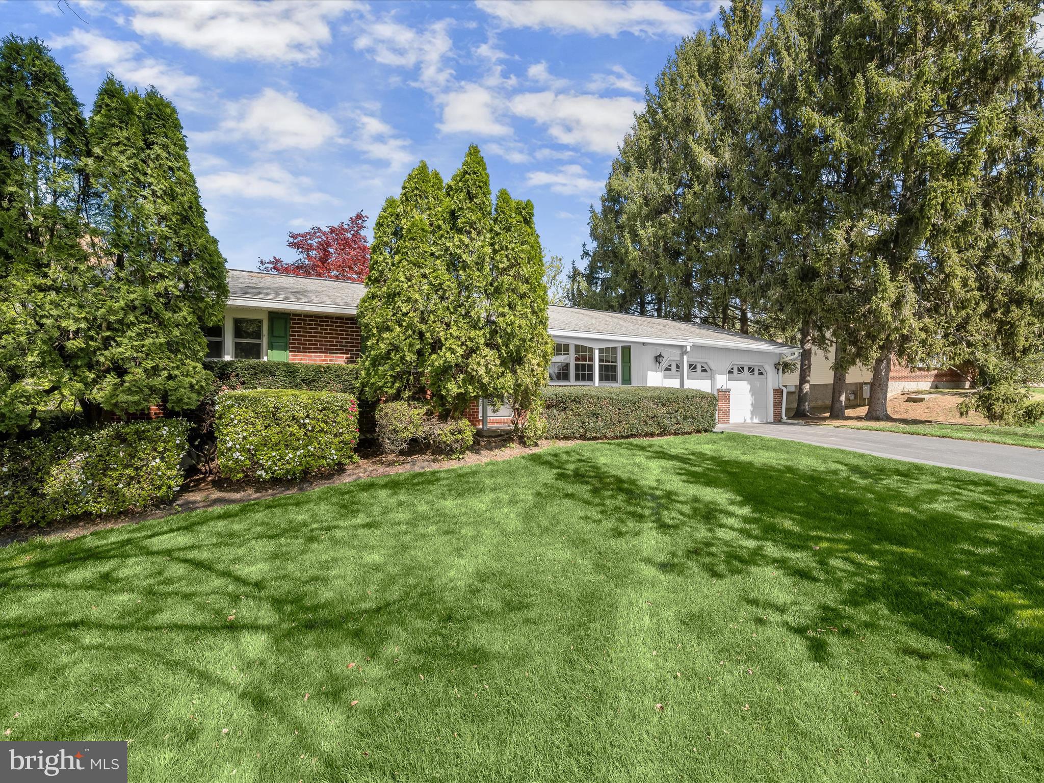 BONNIE BRAE - Residential