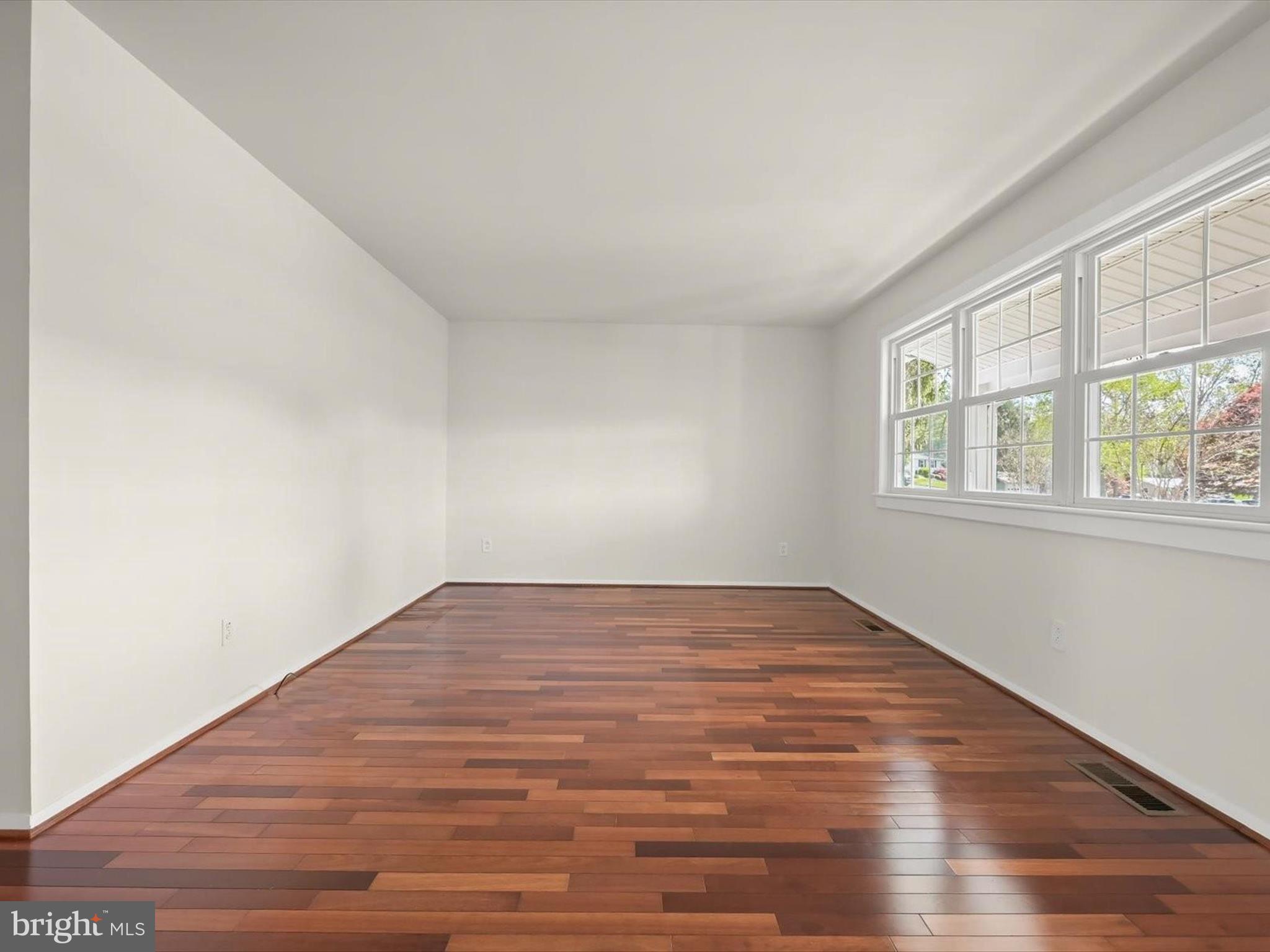 BONNIE BRAE - Residential